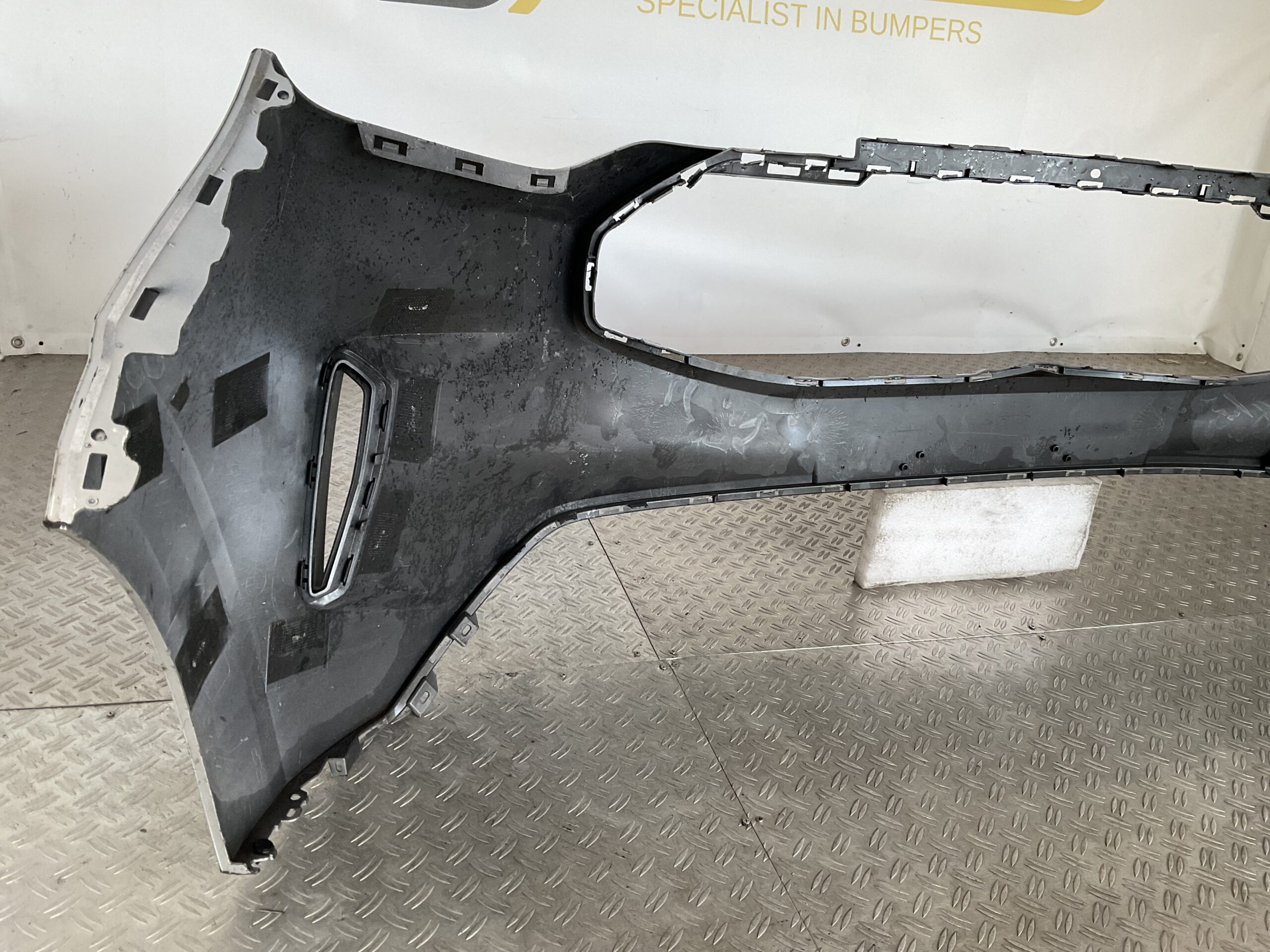Bumper Ford Transit Custom 23- PZ31-17F003-D Voorbumper D10-17188z