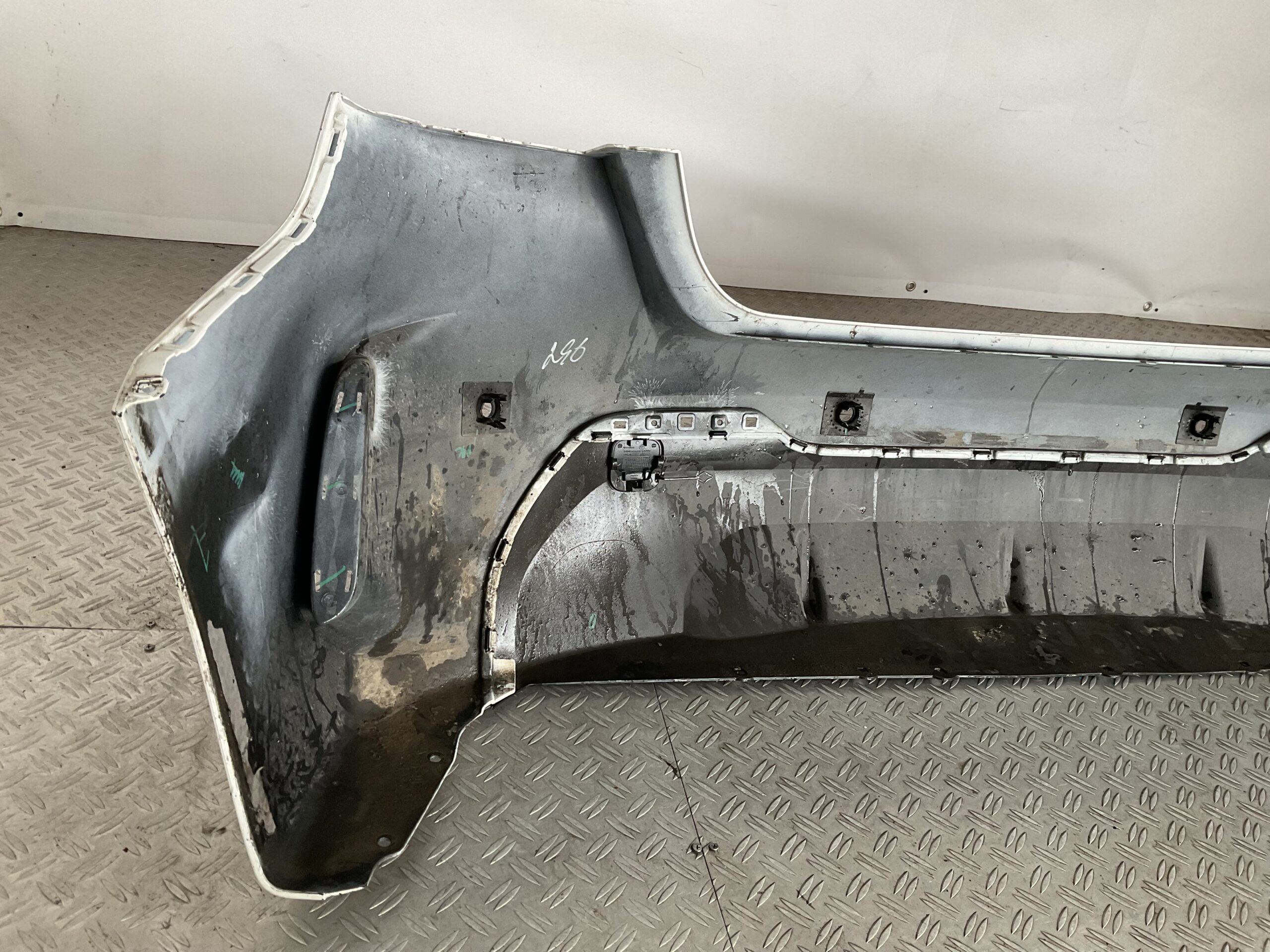 Bumper BMW 1 Serie F40 M Sport Pakket 51128070949 Achterbumper F4-17262z