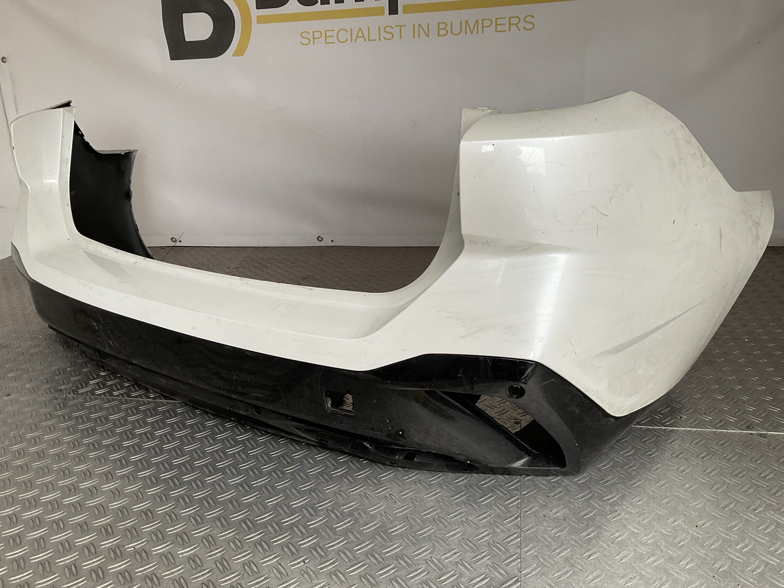 Bumper Peugeot 308 III T10 SW KOMBI 21- 9840113280 Achterbumper F4-17339z