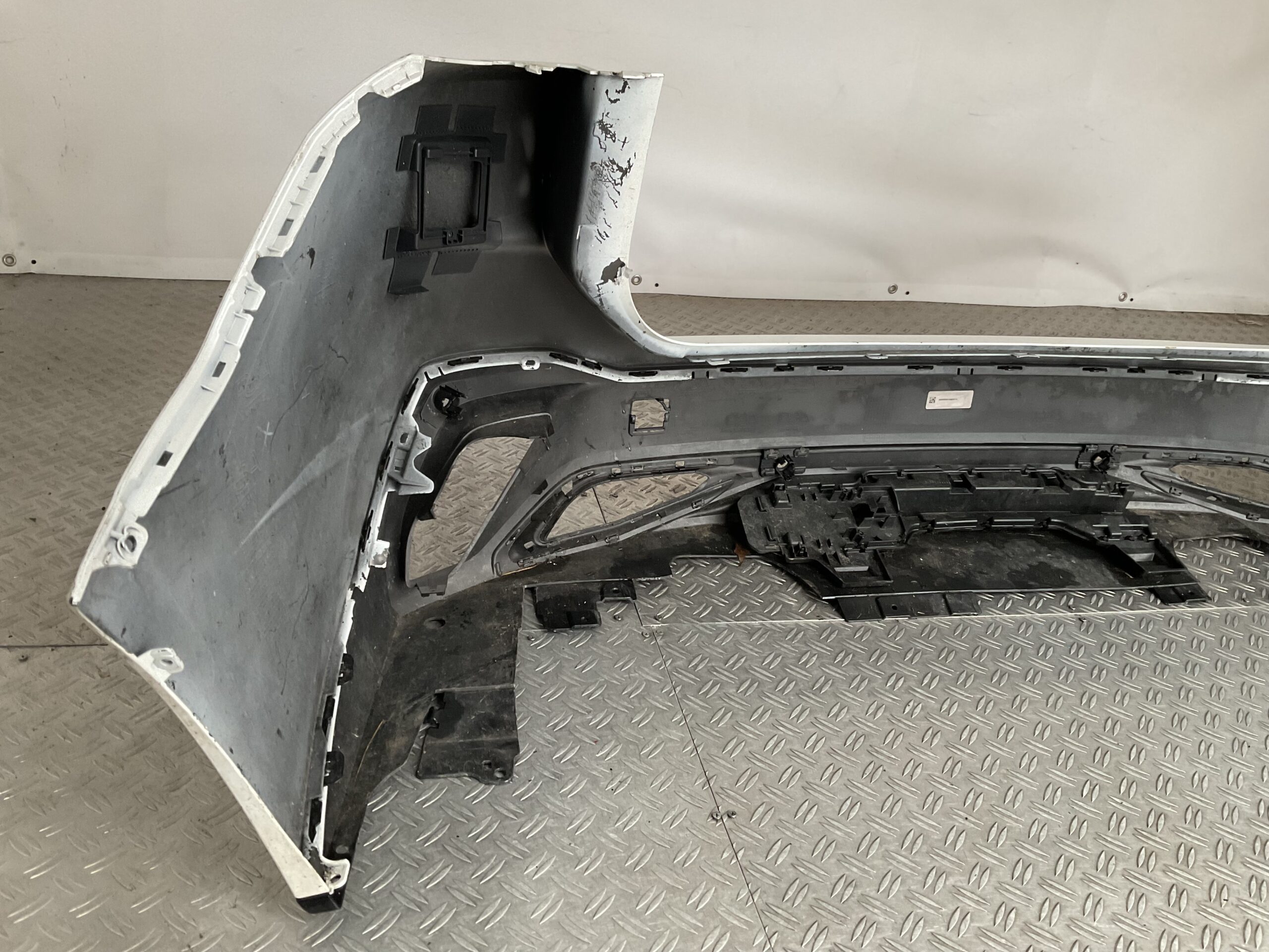 Bumper Peugeot 308 III T10 SW KOMBI 21- 9840113280 Achterbumper F4-17339z