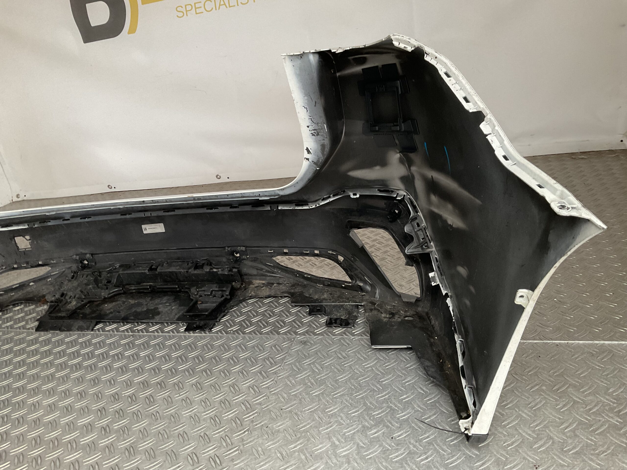 Bumper Peugeot 308 III T10 SW KOMBI 21- 9840113280 Achterbumper F4-17339z