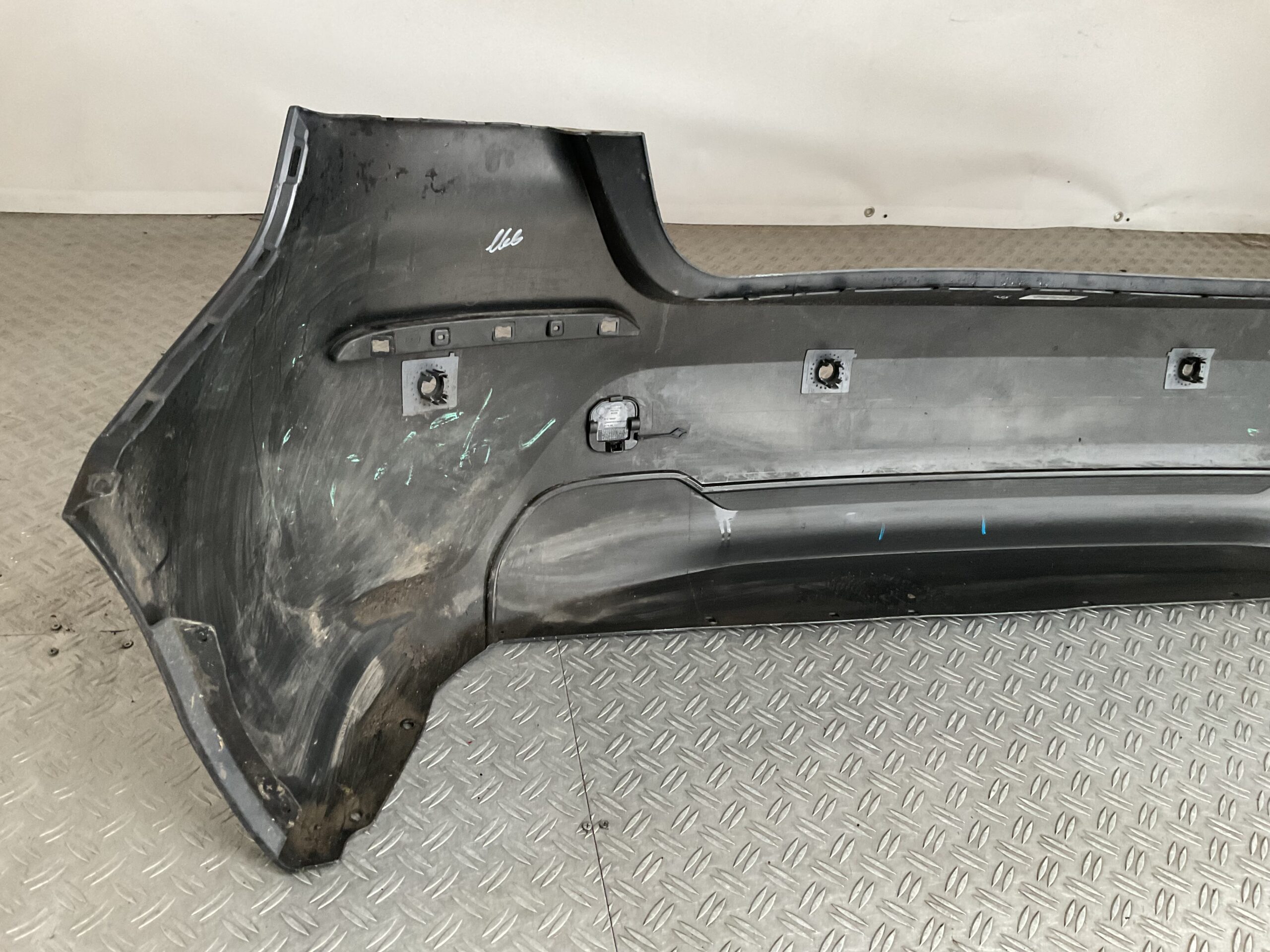 Bumper BMW 1 Serie F40 19-24 51127461388 Achterbumper F4-17346z