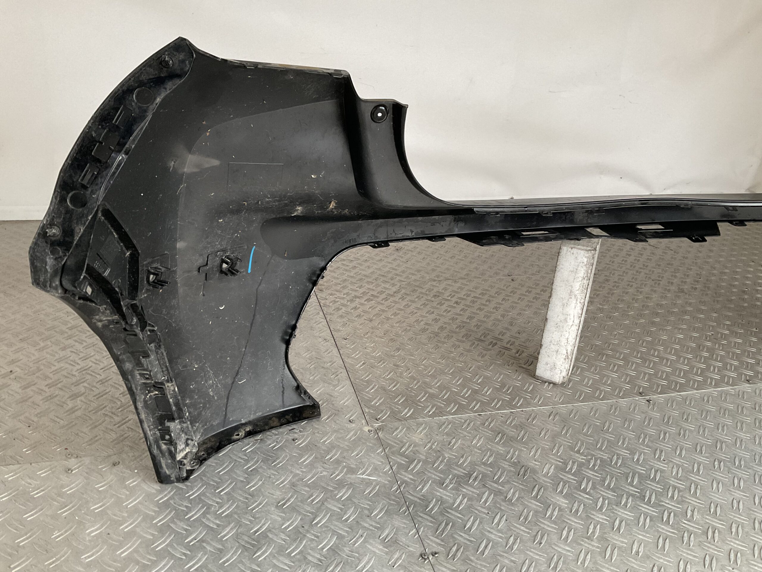 Bumper Peugeot 208 GT GT-Line 20-22 pdc 9823195380 Achterbumper F4-17361z