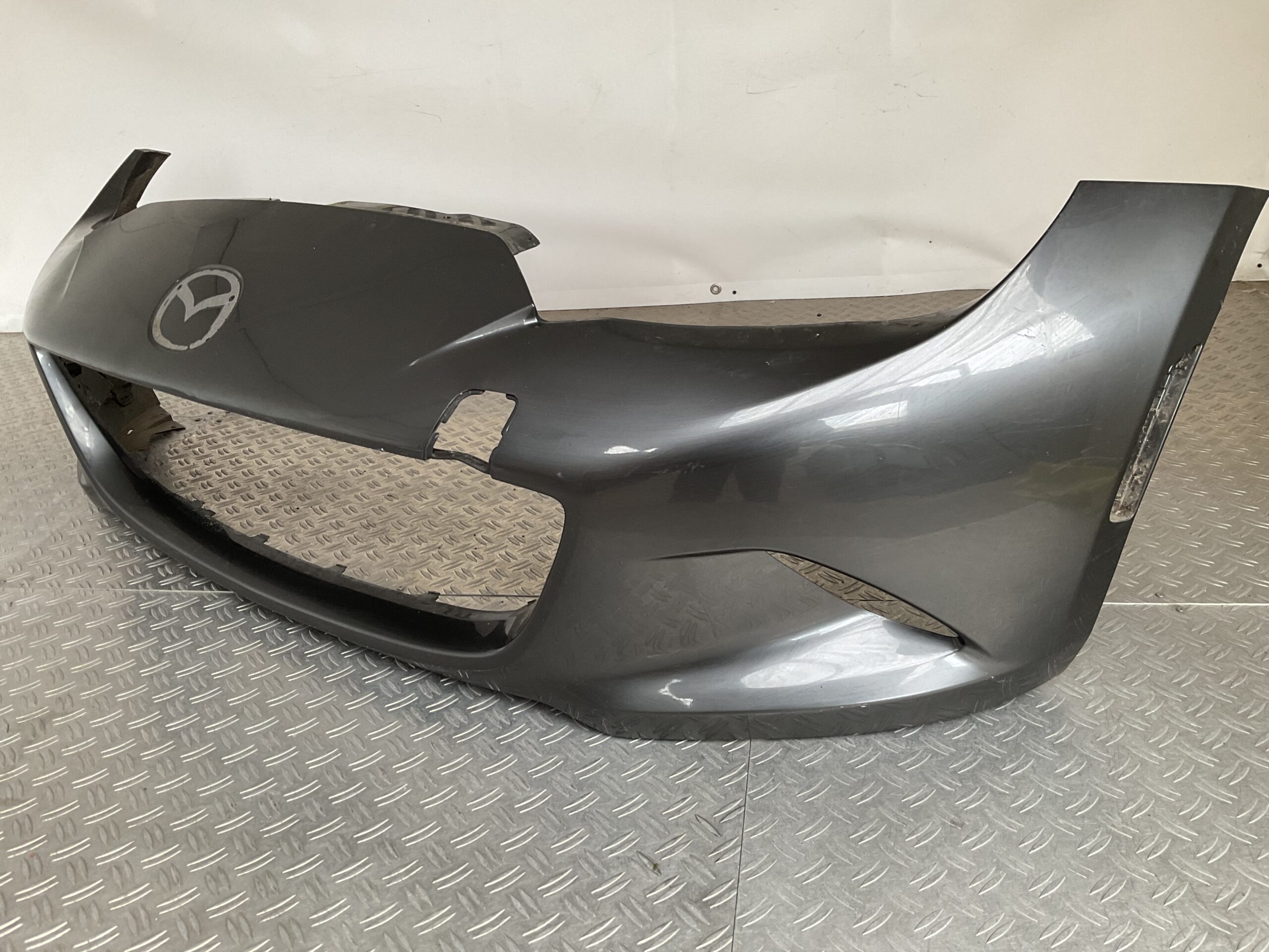 Bumper Mazda MX5 MX-5 N243-50031 Voorbumper B9-17388z