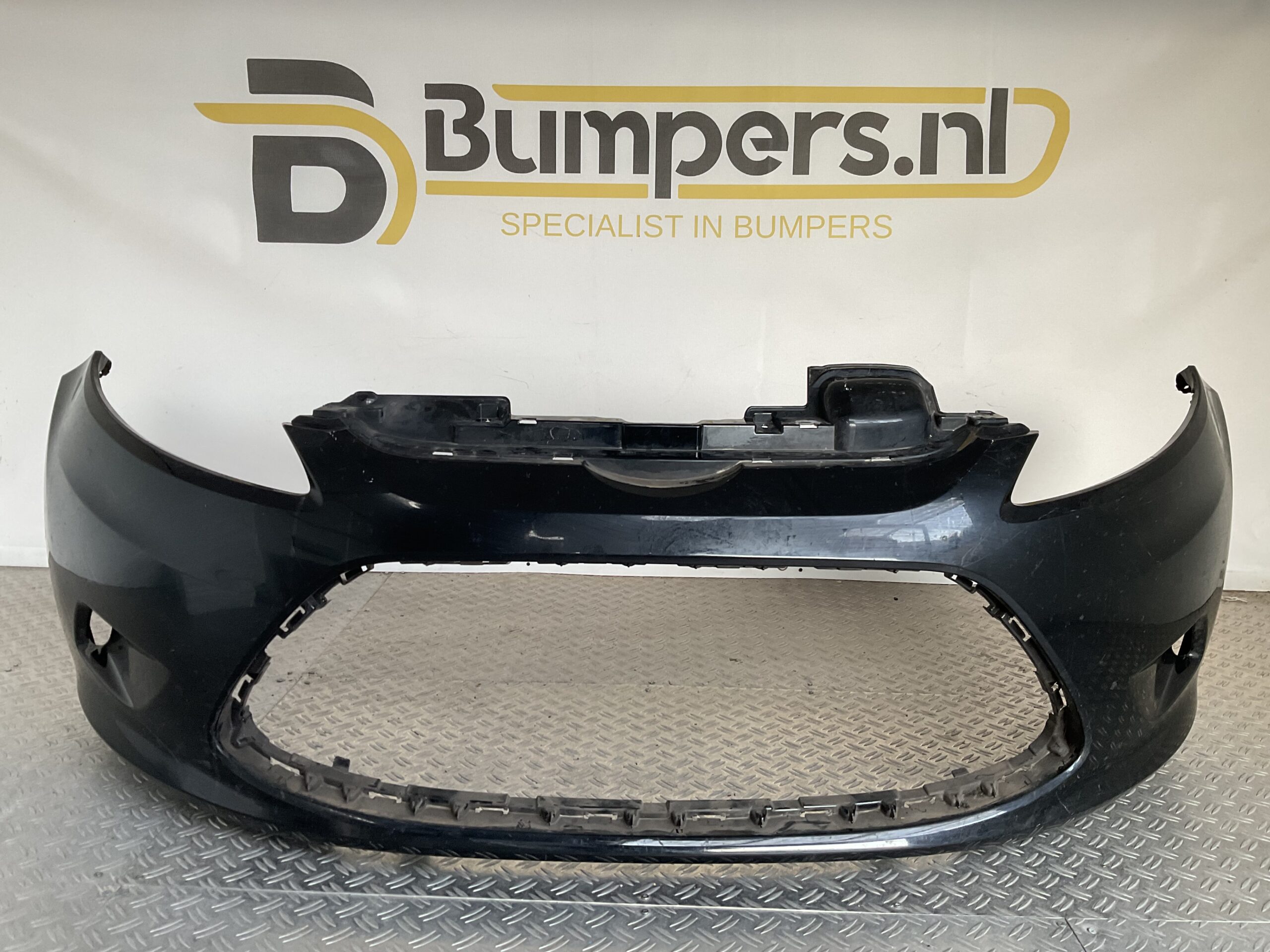 Bumper Ford Fiesta MK7 2008-2012 8A61-17K819 Voorbumper D3-17397z