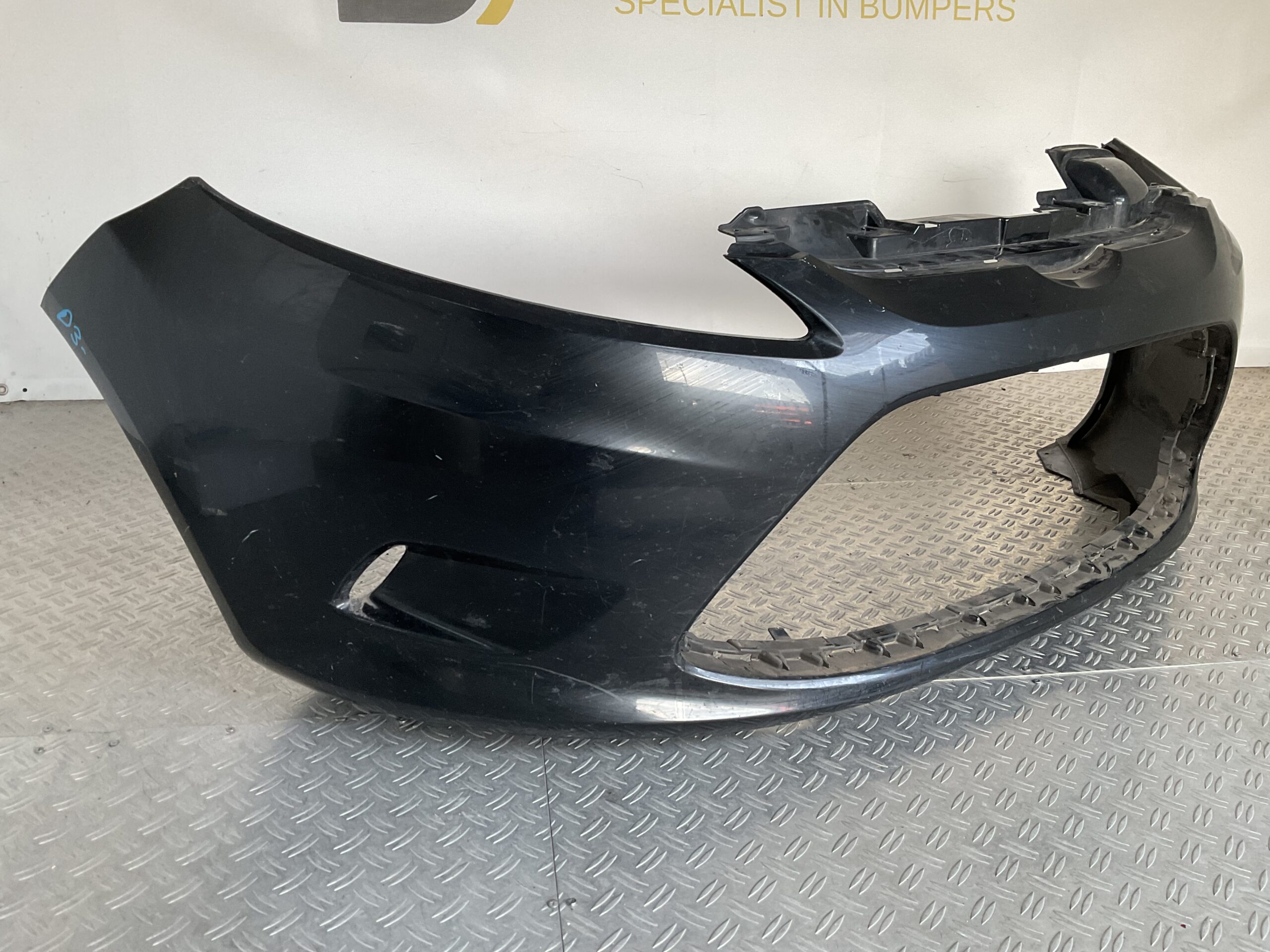 Bumper Ford Fiesta MK7 2008-2012 8A61-17K819 Voorbumper D3-17397z