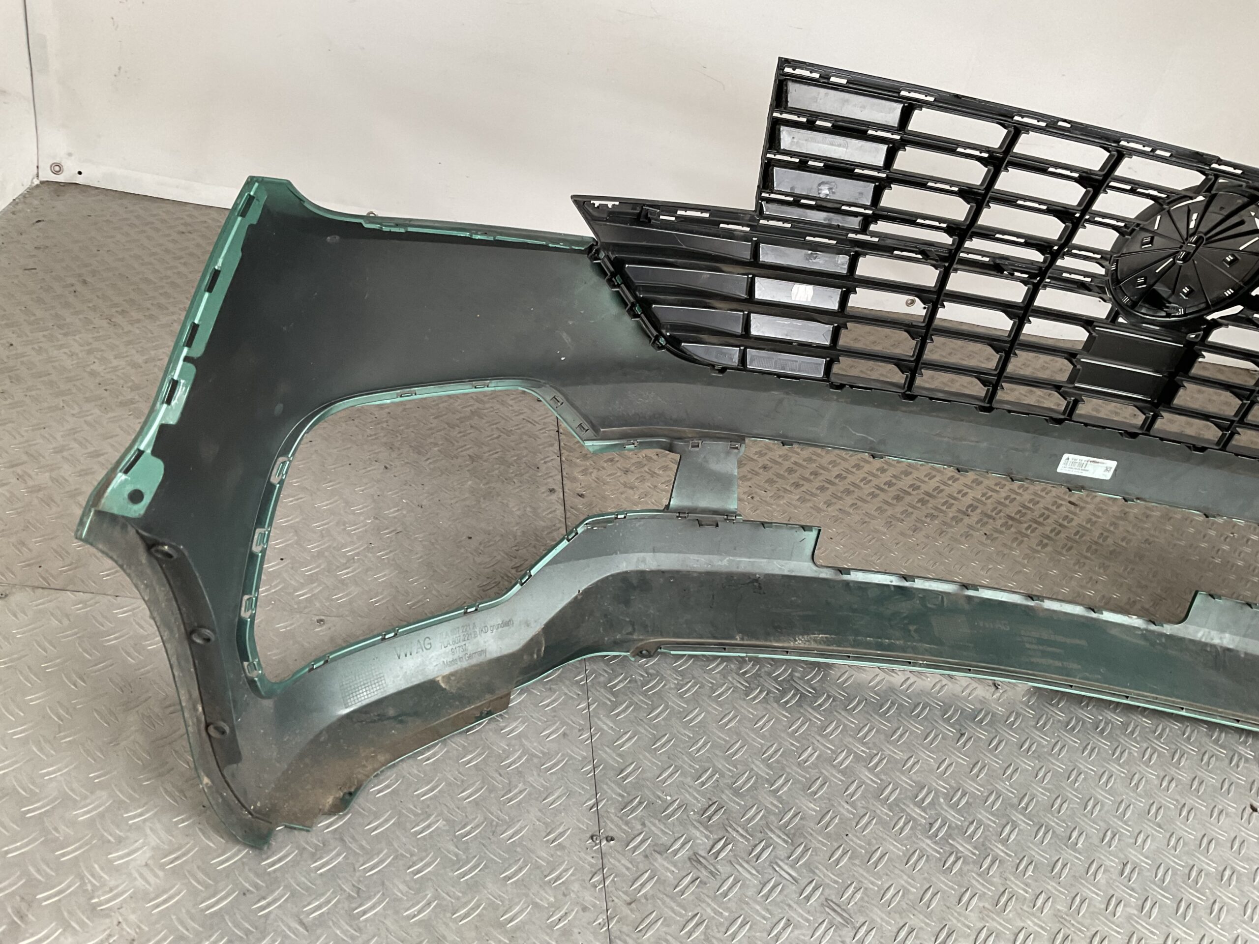 Bumper Volkswagen Transporter 7LA T6 7LA807221B Voorbumper C5-16735z