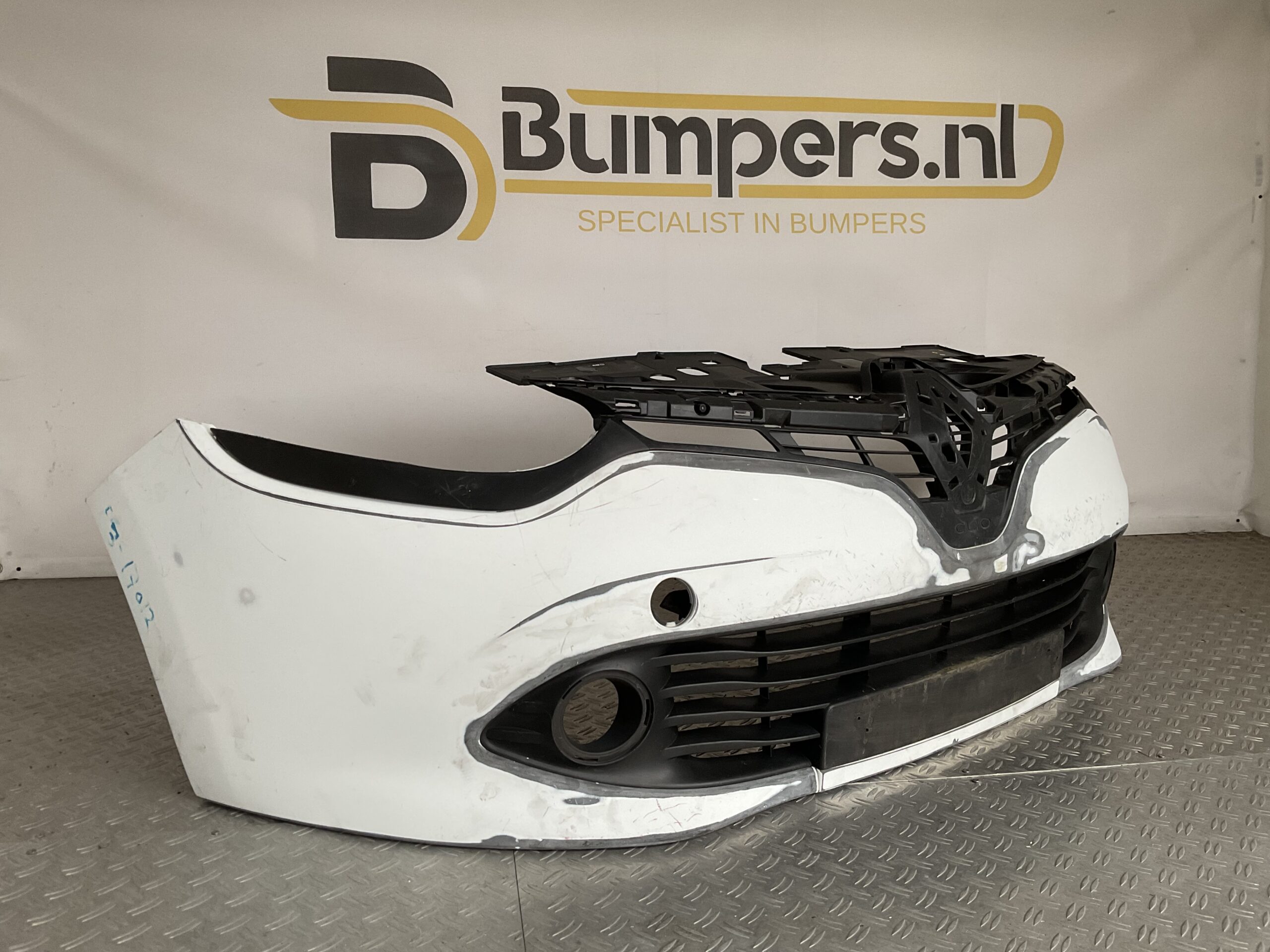 Bumper Renault Clio 4 2012-2015 620221112R Voorbumper F3-17012z