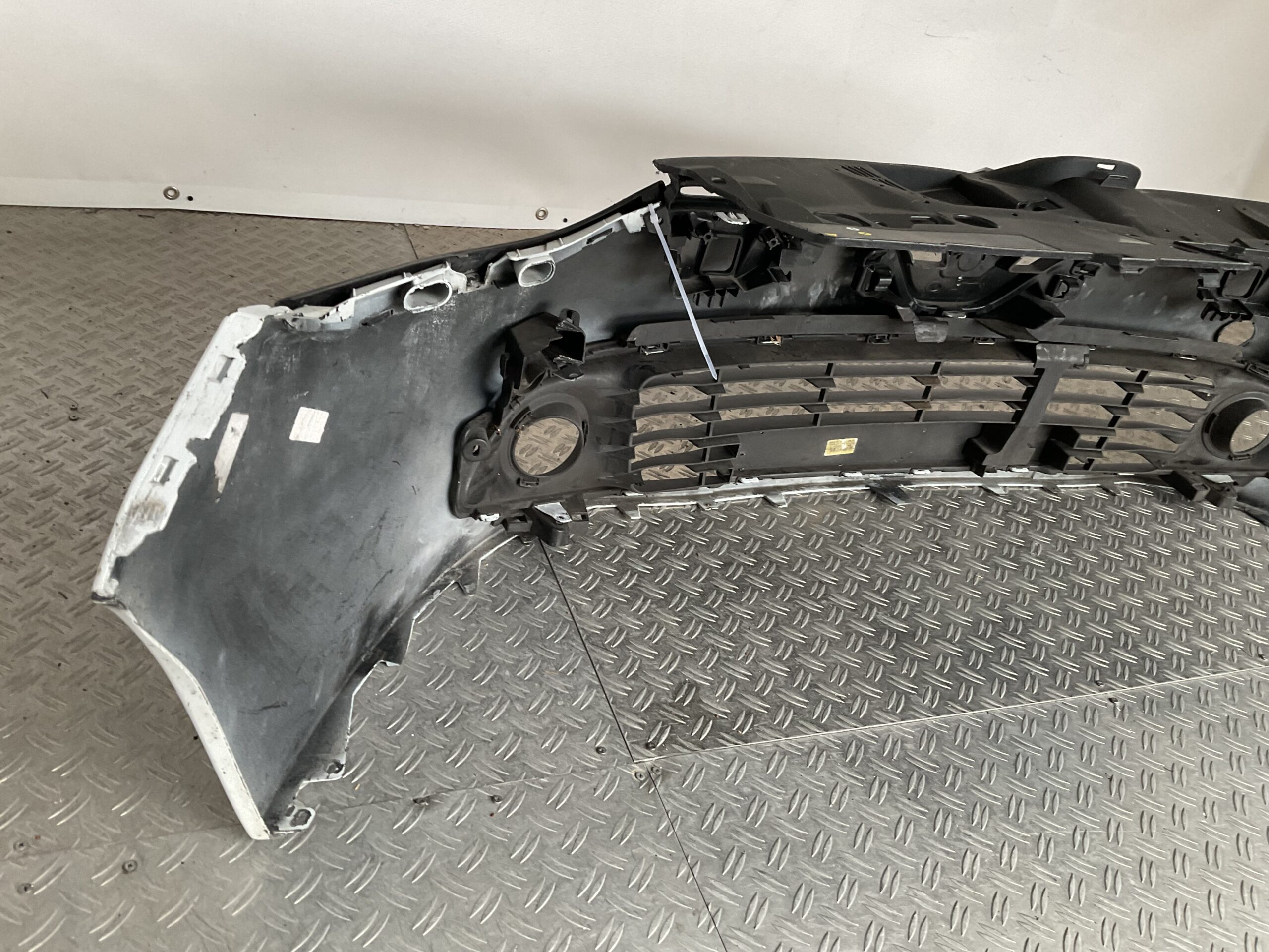 Bumper Renault Clio 4 2012-2015 620221112R Voorbumper F3-17012z