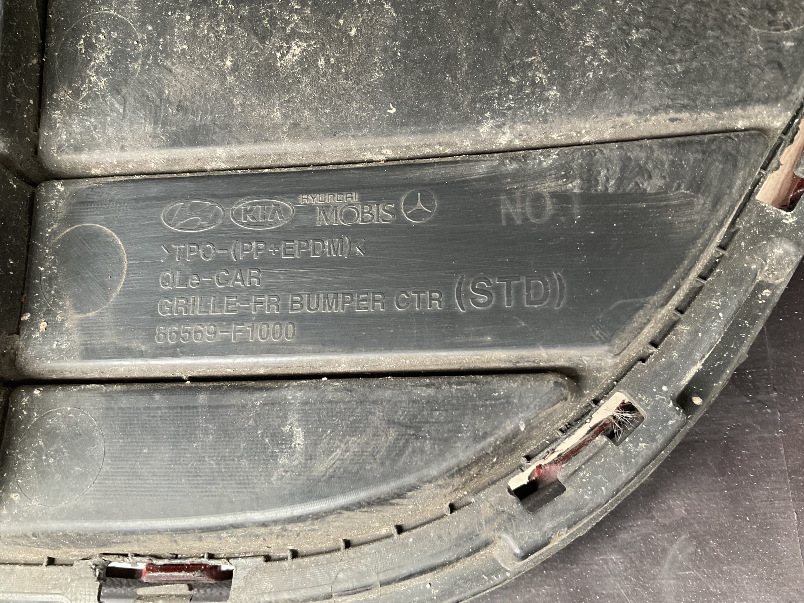 Bumper Kia Sportage 16- 86511-f1000 Voorbumper G5-17410z