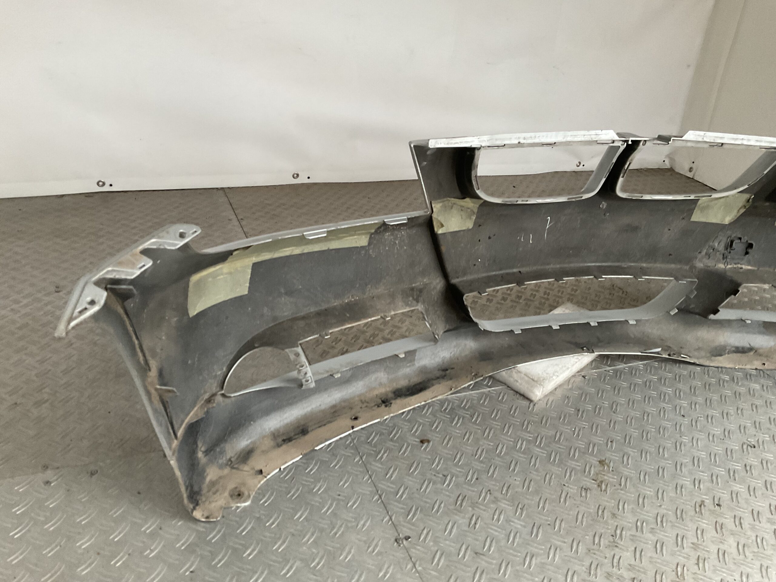 Bumper BMW 1 Serie E90 E91 M Pakket Voorbumper K2-17613z