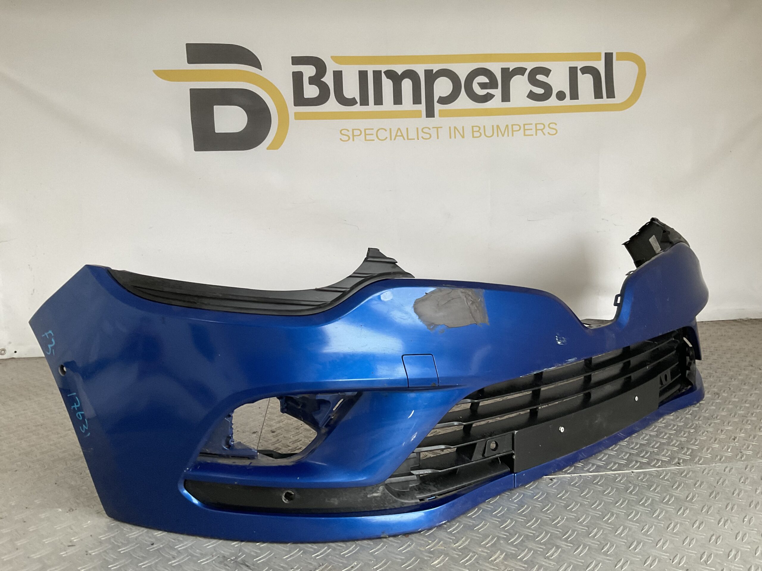 Bumper Renault Clio 4 Facelift 16-19 620221630R Voorbumper F3-17631z