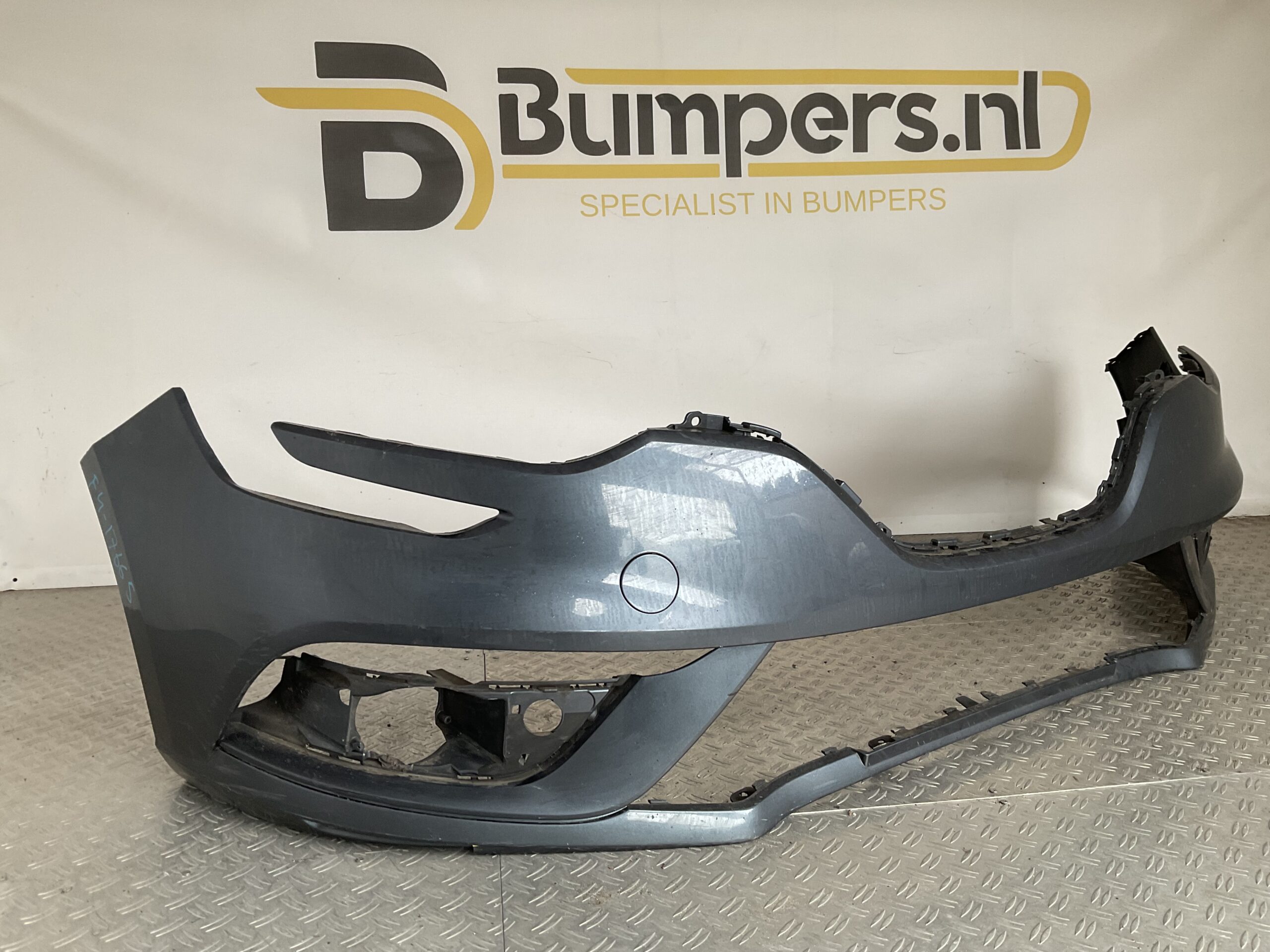 Bumper Renault Megane 4 16-21 620225094R Voorbumper F4-17665z