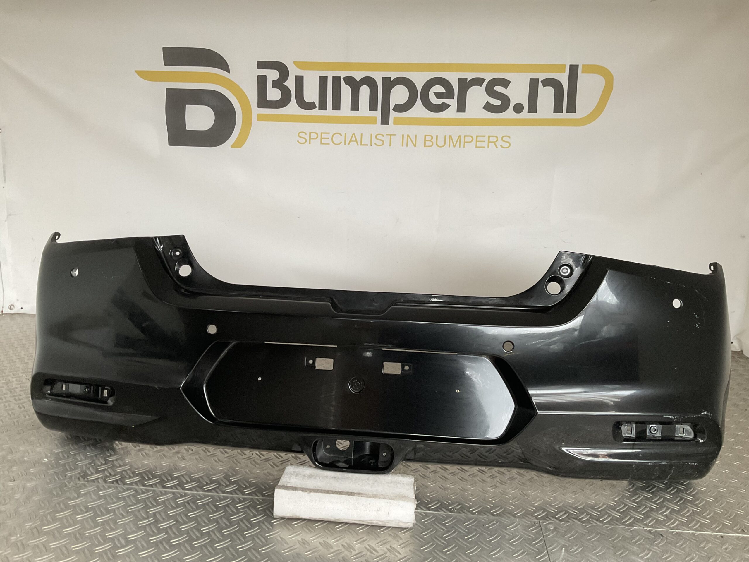 Bumper Suzuki Swift Hybrid 24- 71811-70T Achterbumper F5-16729z