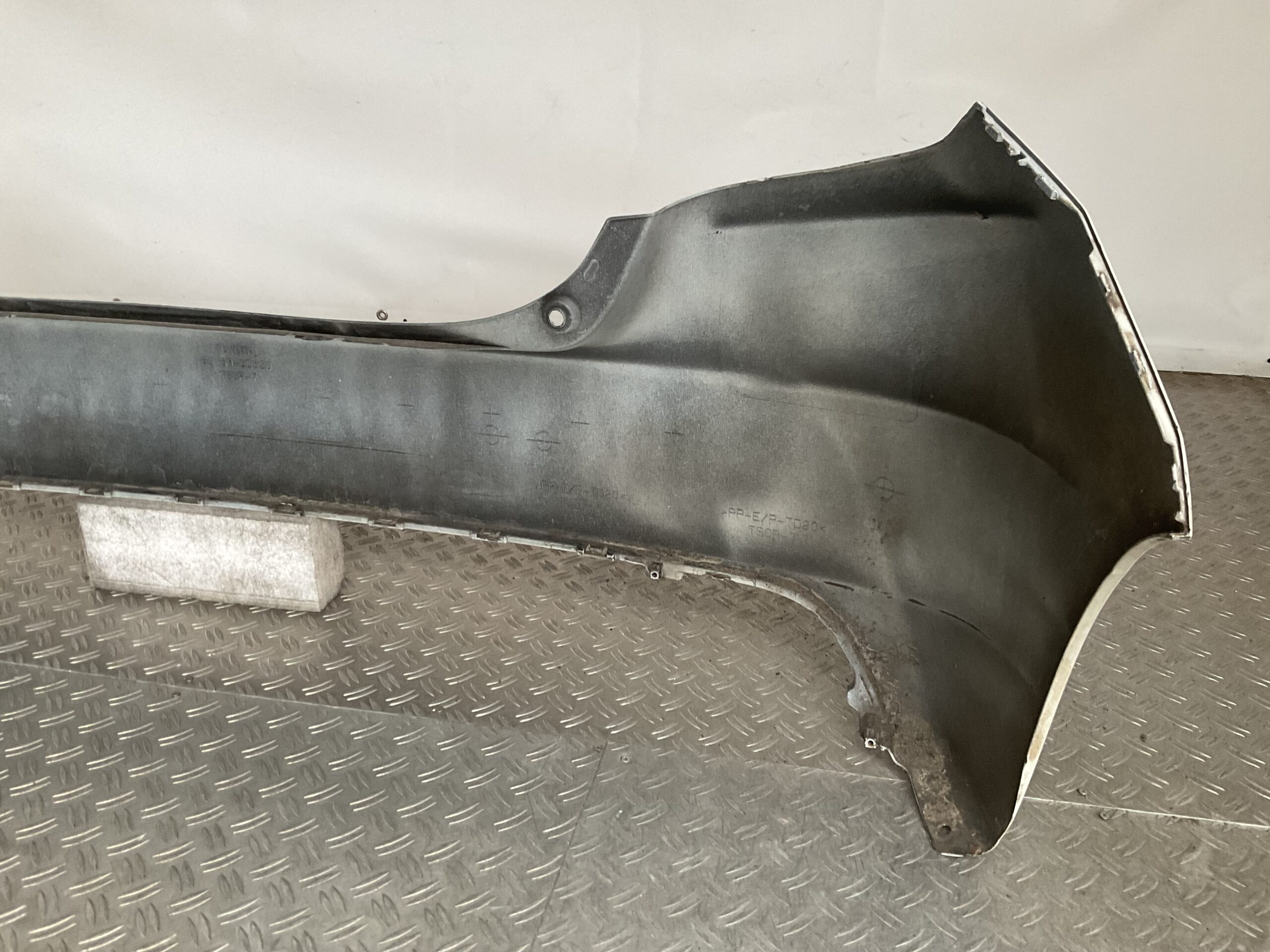 Bumper Toyota Yaris 2014-2017 52159-0D520 Achterbumper F5-16769z