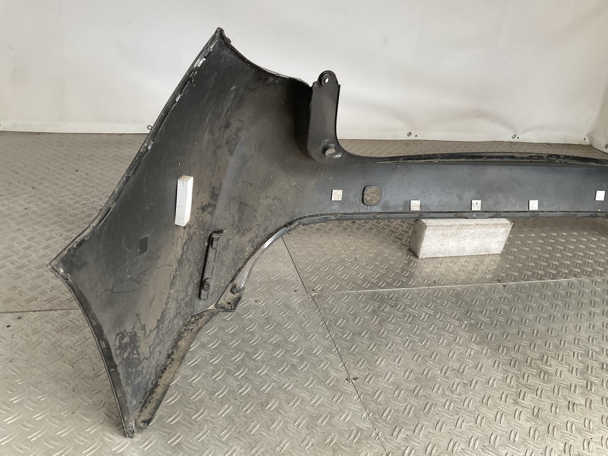 Bumper Toyota Corolla E21 Station 52159-02C80 Achterbumper F5-16777z