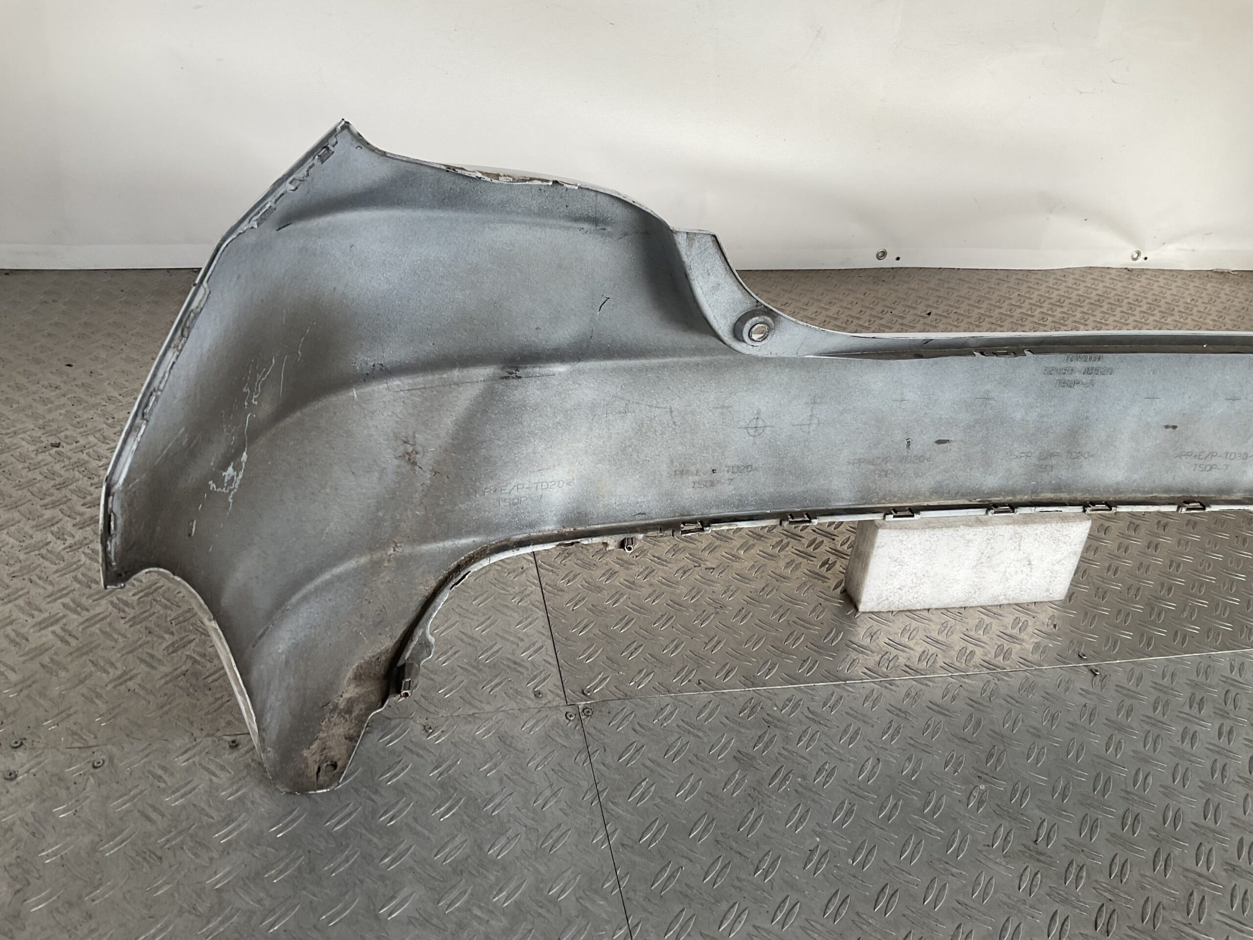 Bumper Toyota Yaris 14-17 52159-0D520 Achterbumper F4-16785z