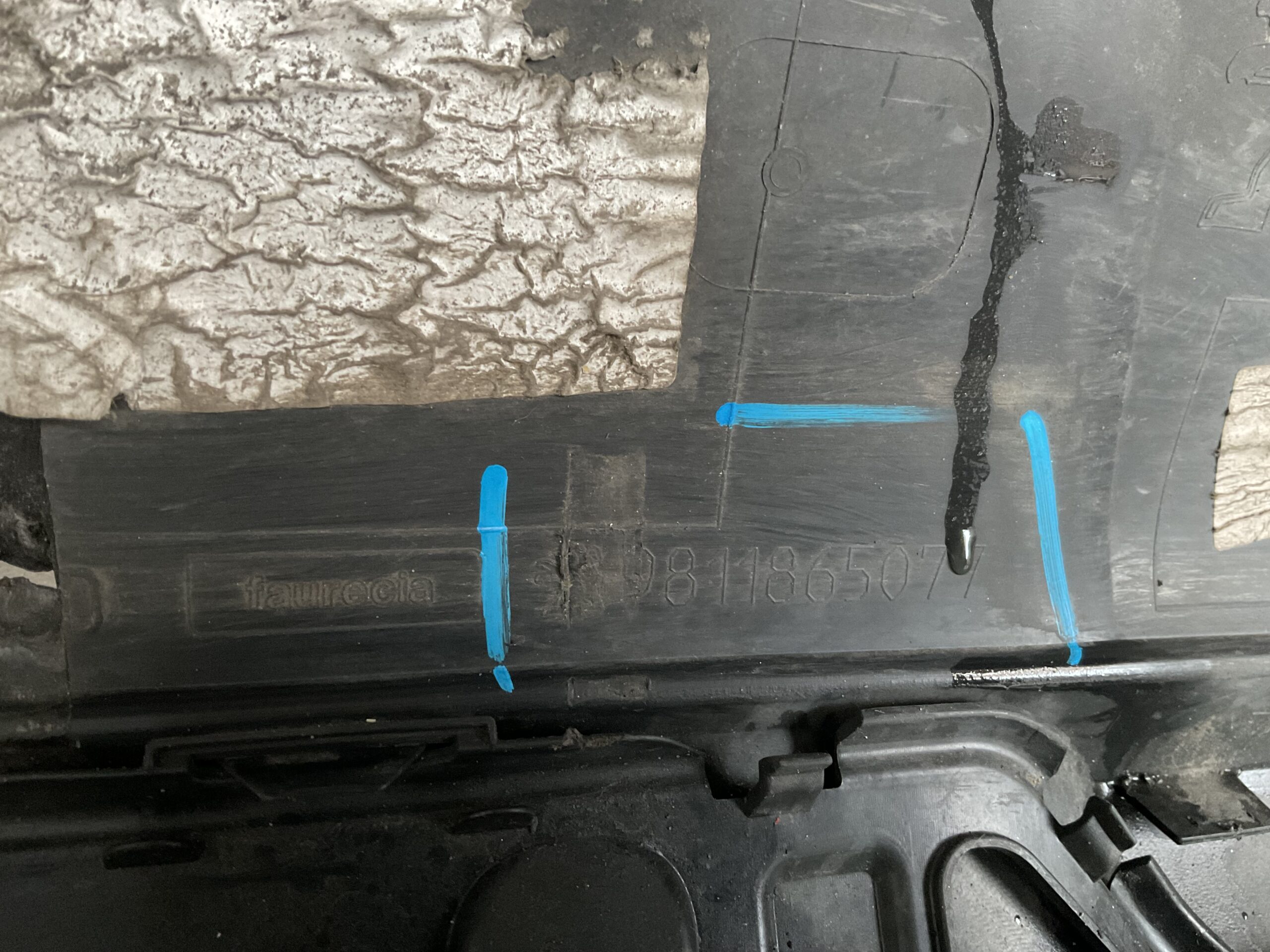 Bumper Peugeot 3008 16-21 9811865077 Achterbumper F4-16872z