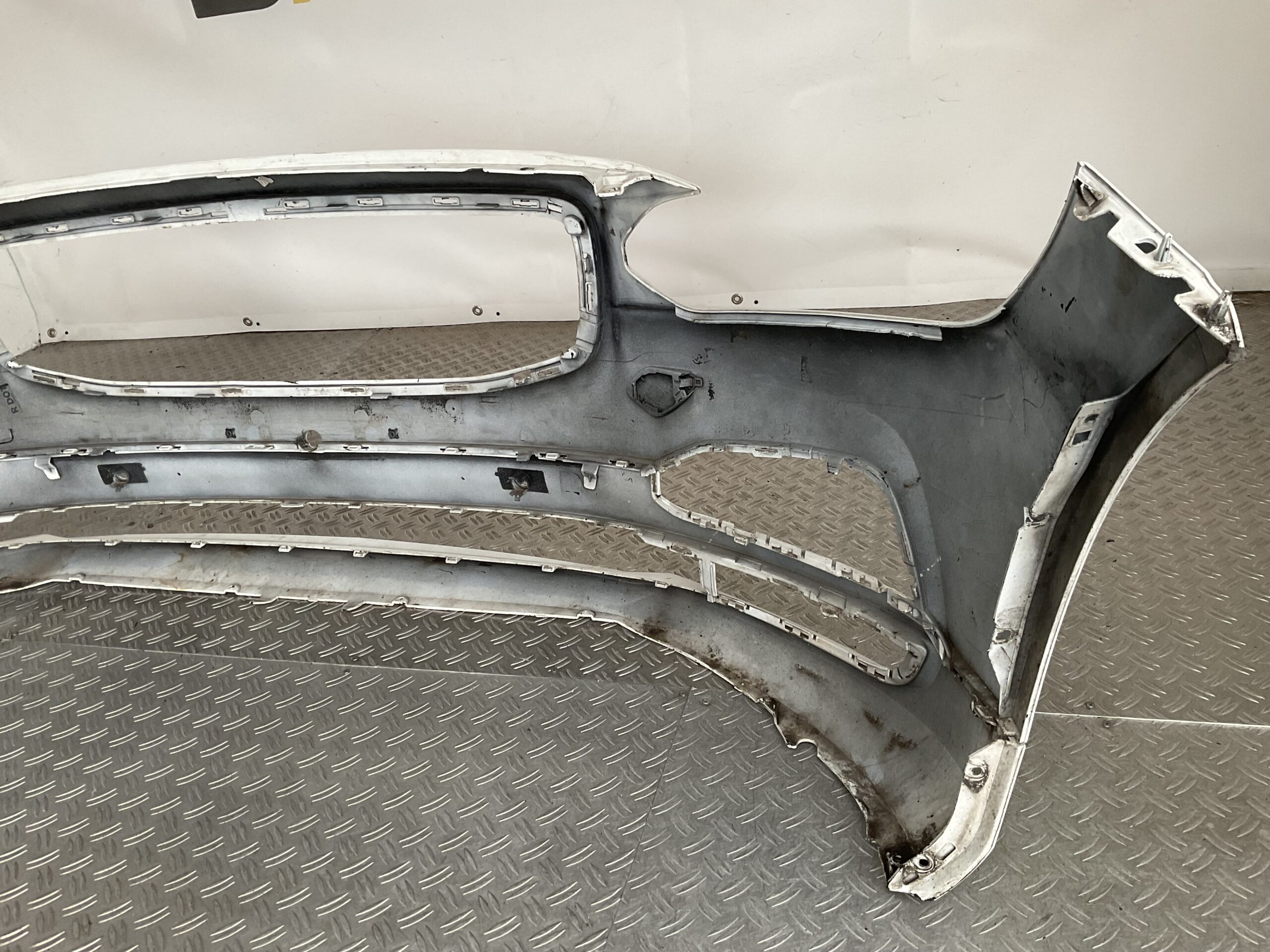 Bumper Volvo V90 S90 II 16-20 32136229 Voorbumper E5-17052z