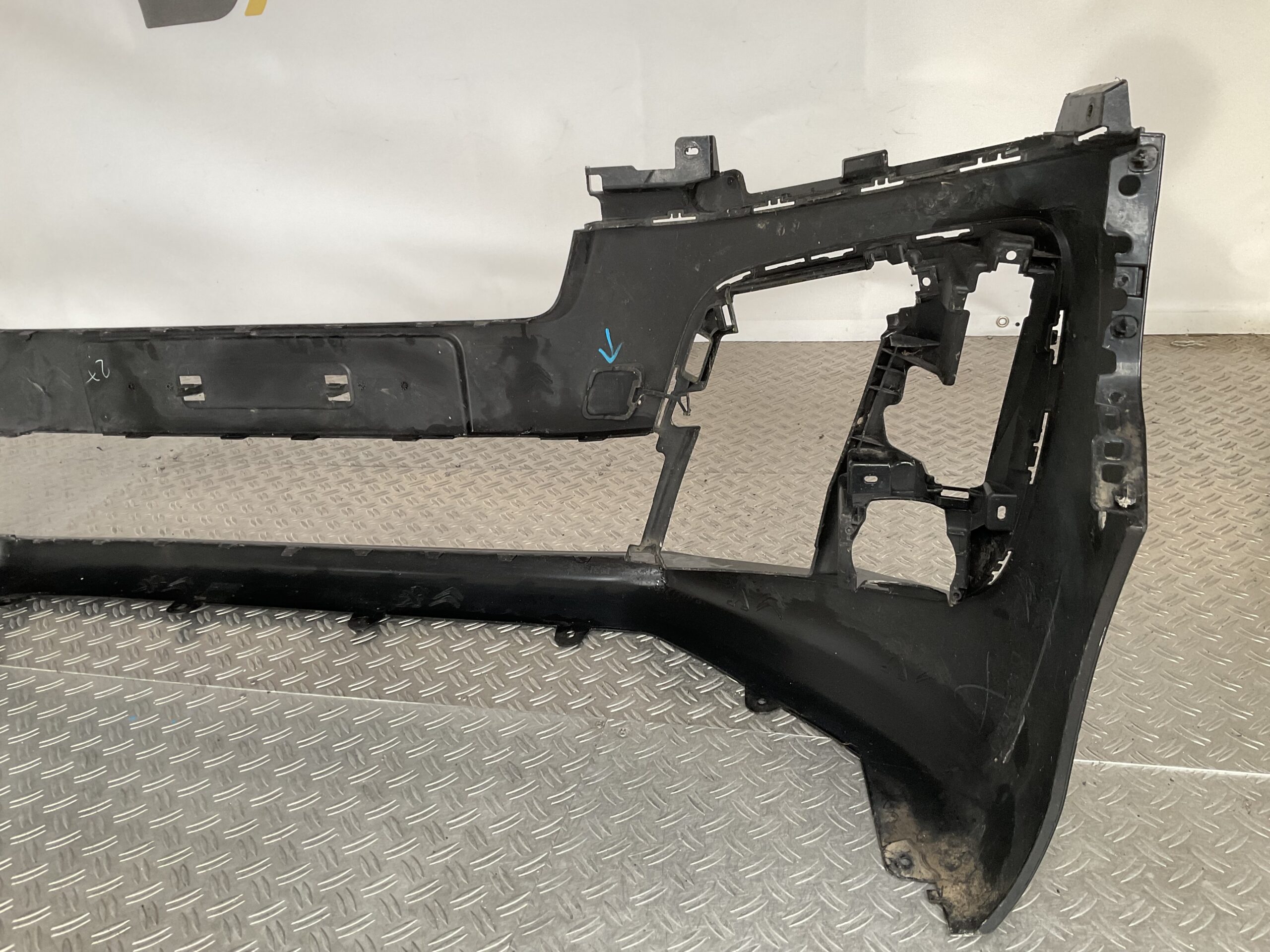 Bumper Opel Vivaro Peugeot Expert Citroen Jumpy 17-22 1594025x Voorbumper J10-17090z
