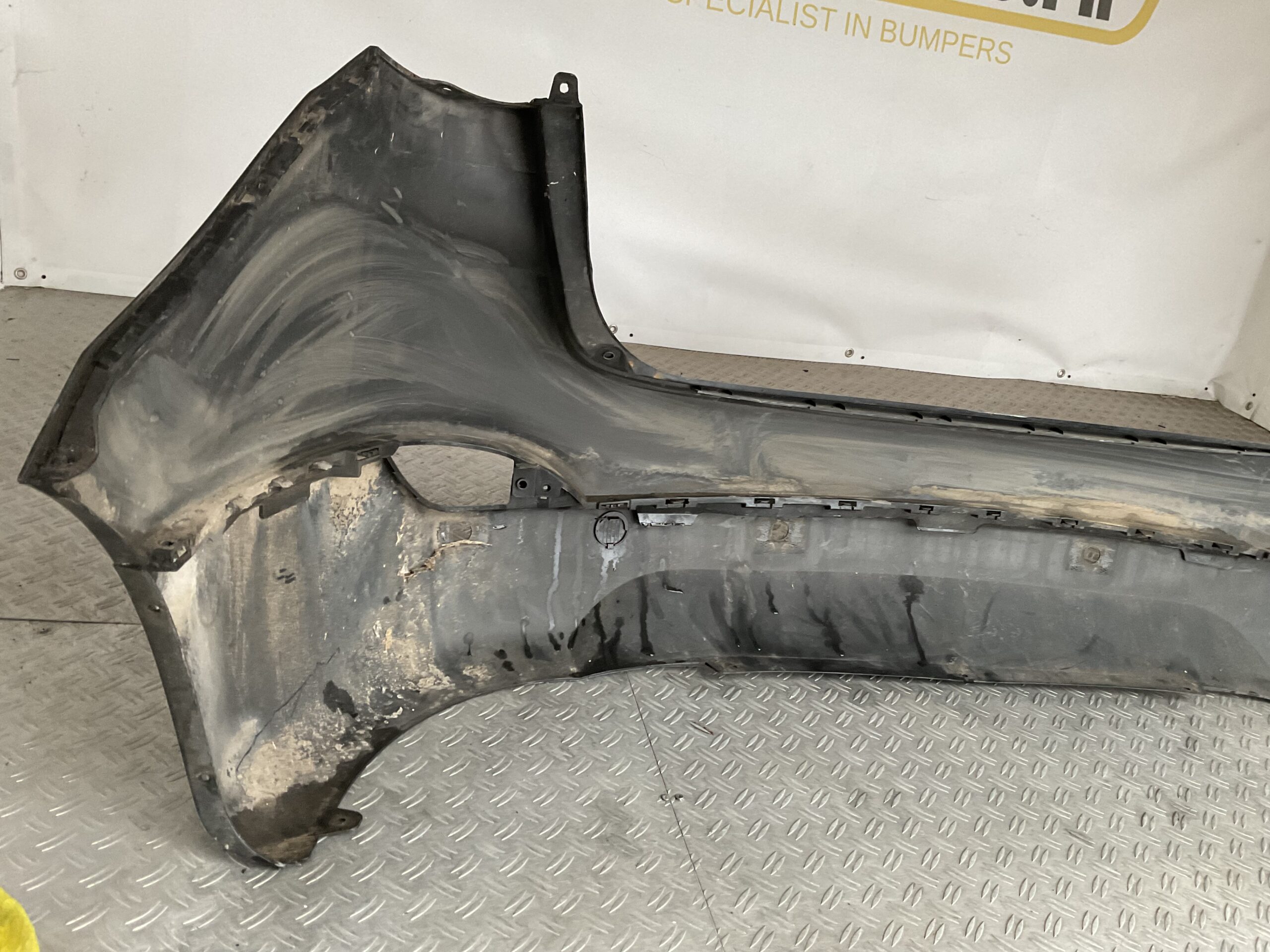 BUMPER Hyundai ix35 2010-2015 86611-2Y000 Achterbumper F3-17733z