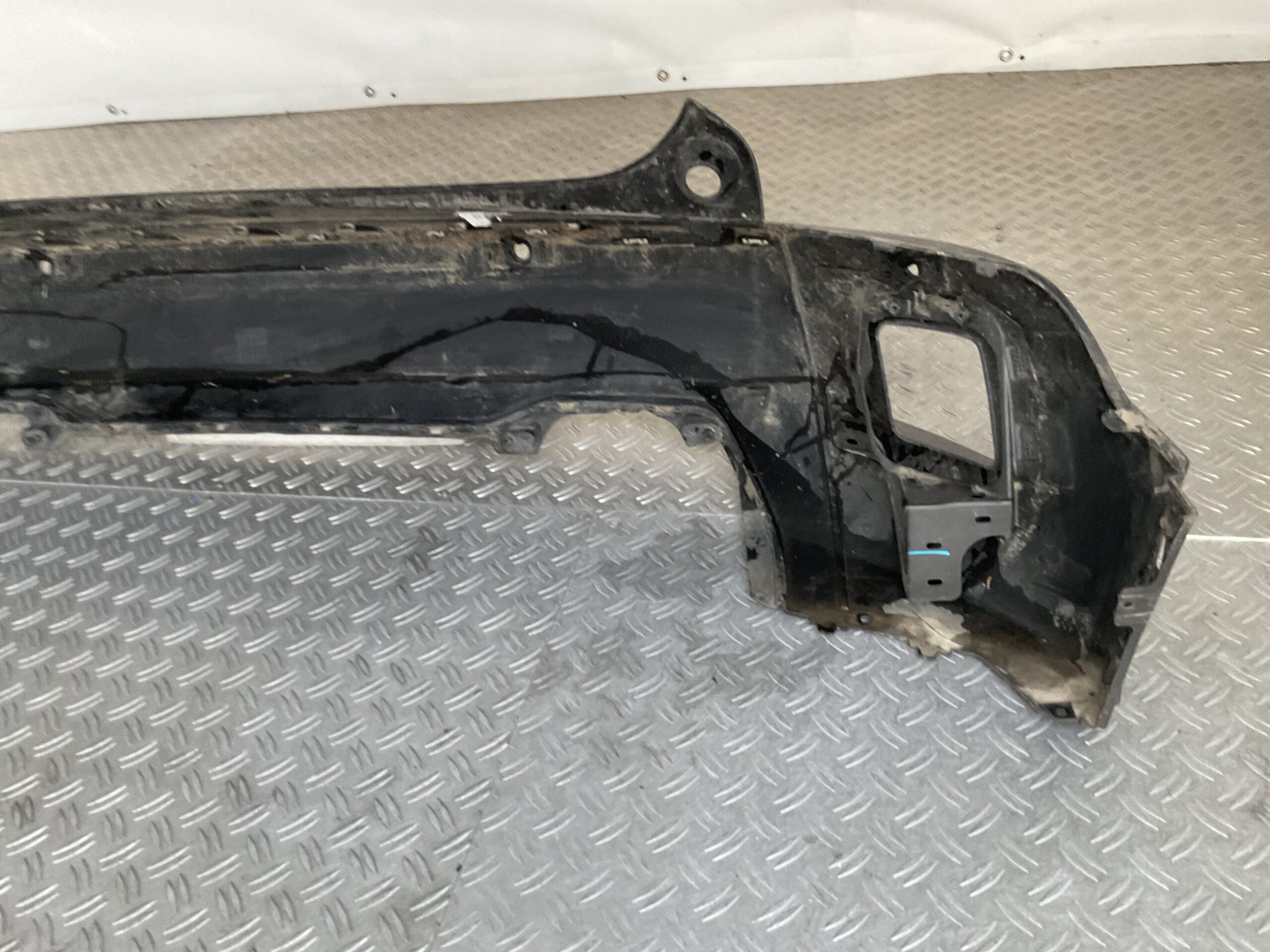 Bumper Peugeot 2008 19-23 9825947280 Achterbumper F3-17812z