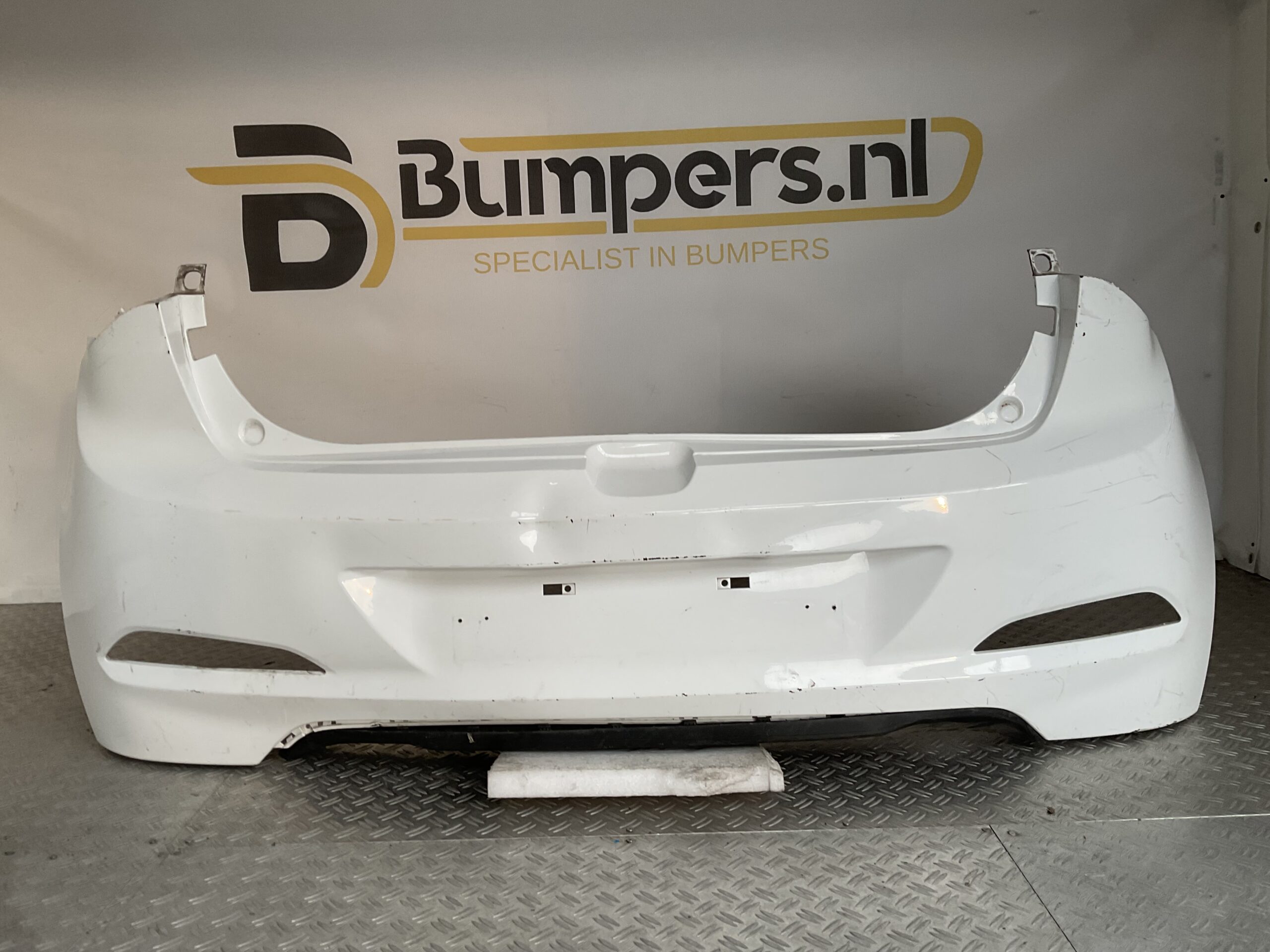 Bumper Hyundai i20 14-17 86611-c80000 Achterbumper F3-17828z