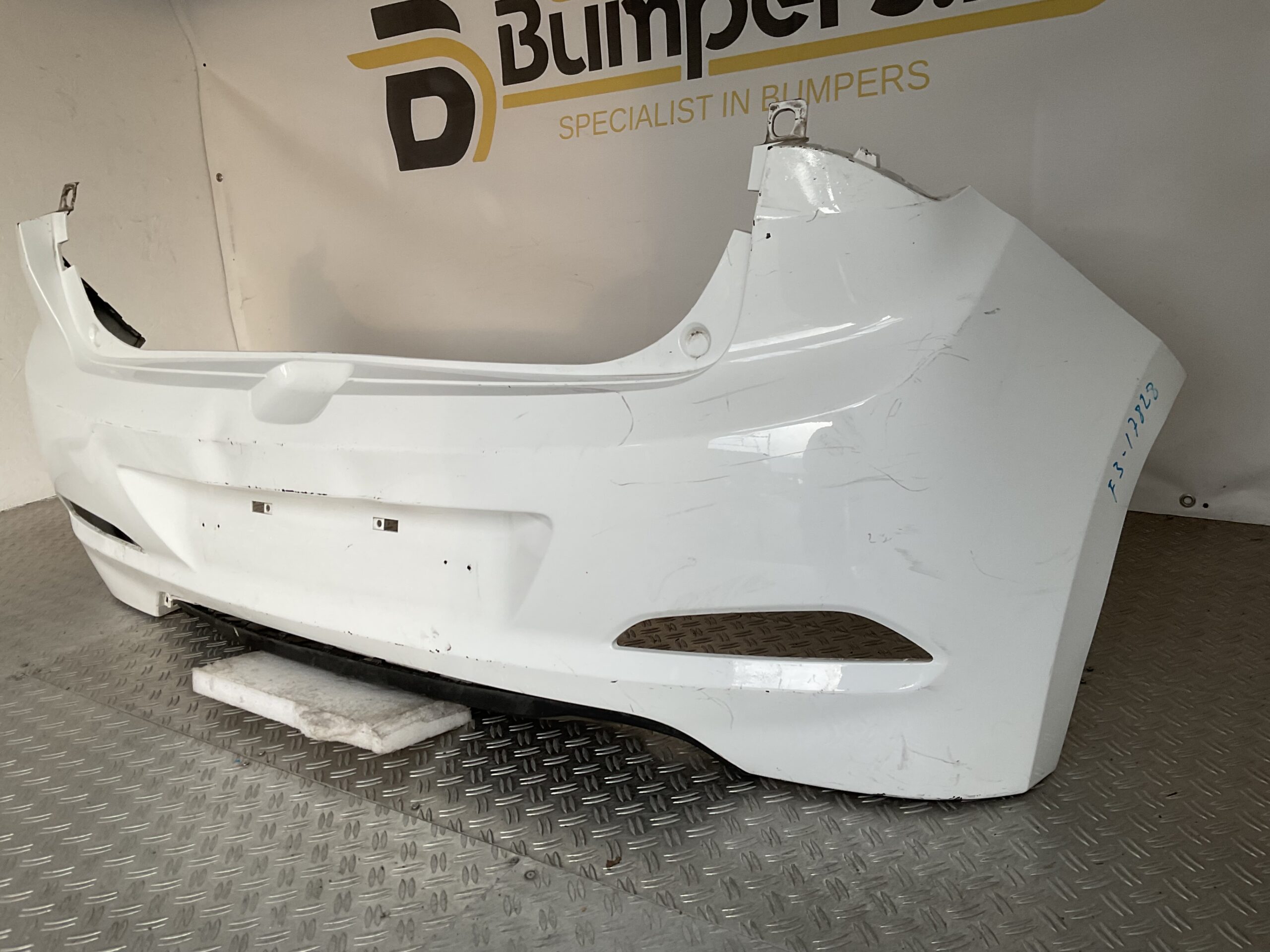 Bumper Hyundai i20 14-17 86611-c80000 Achterbumper F3-17828z