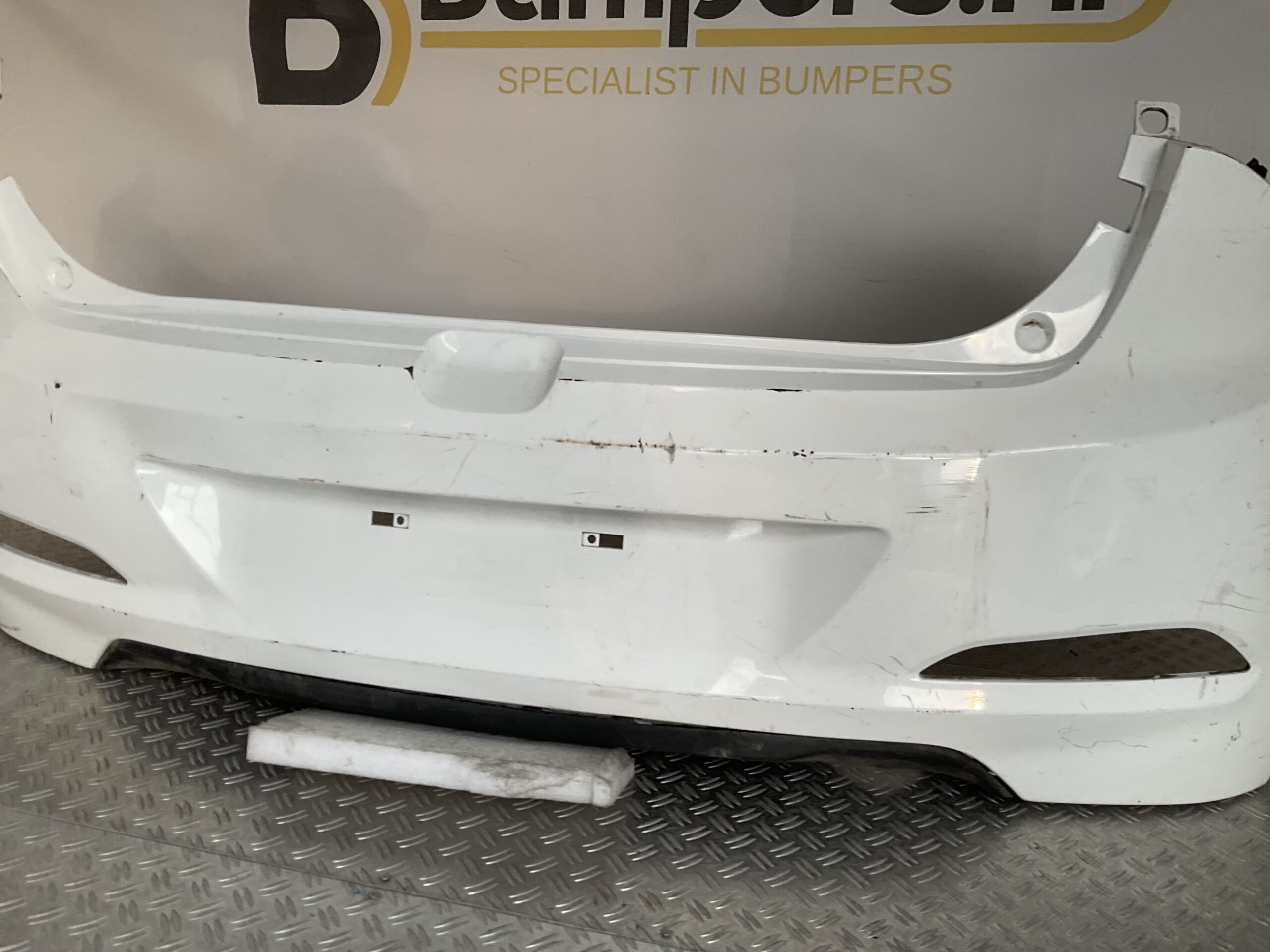 Bumper Hyundai i20 14-17 86611-c80000 Achterbumper F3-17829z