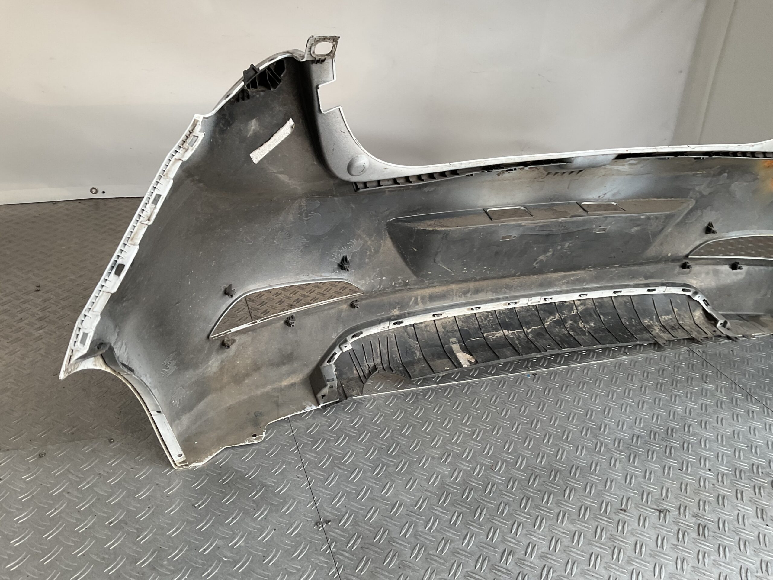 Bumper Hyundai i20 14-17 86611-c80000 Achterbumper F3-17829z