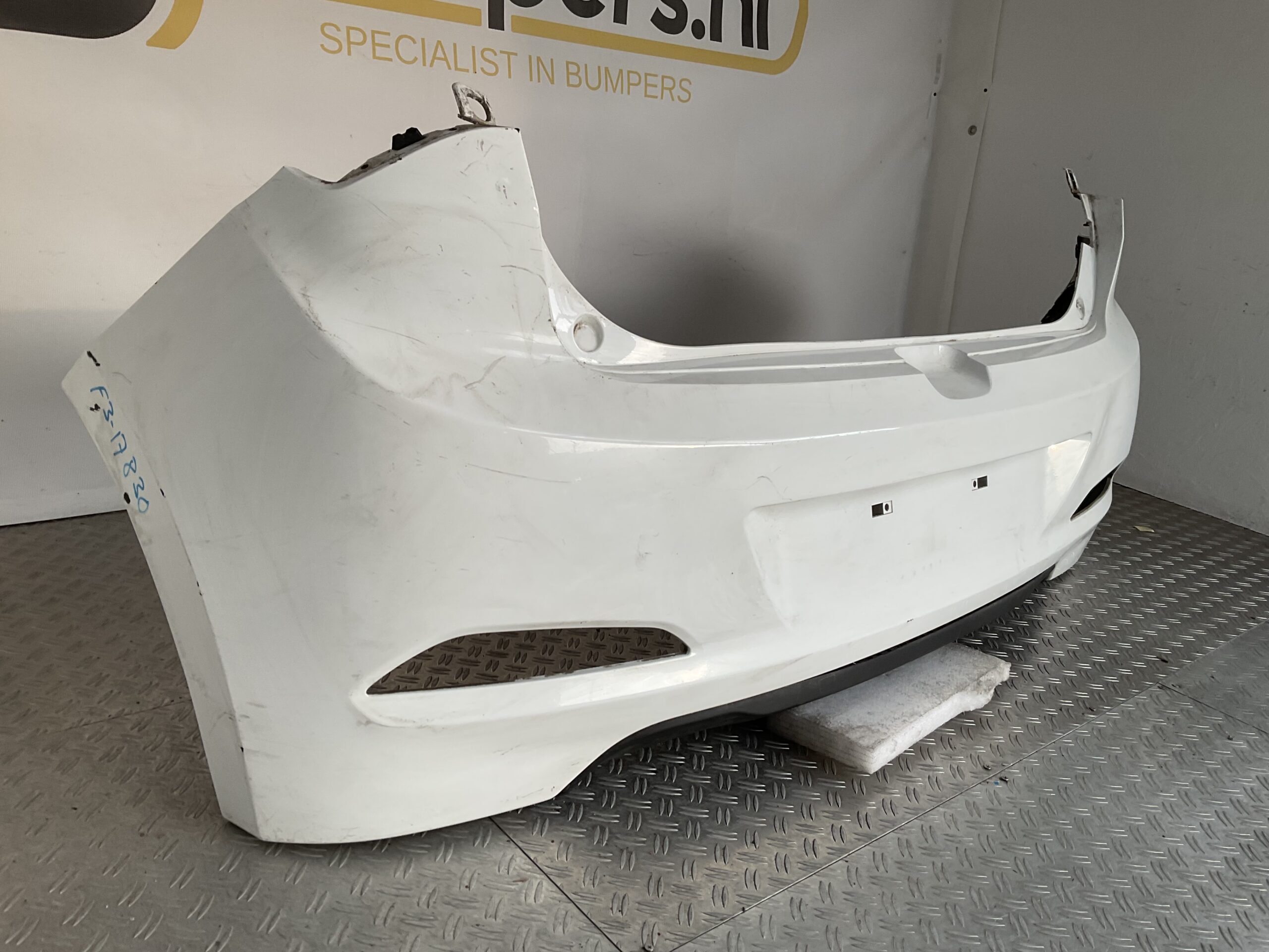 Bumper Hyundai i20 14-17 86611-c80000 Achterbumper F3-17830z