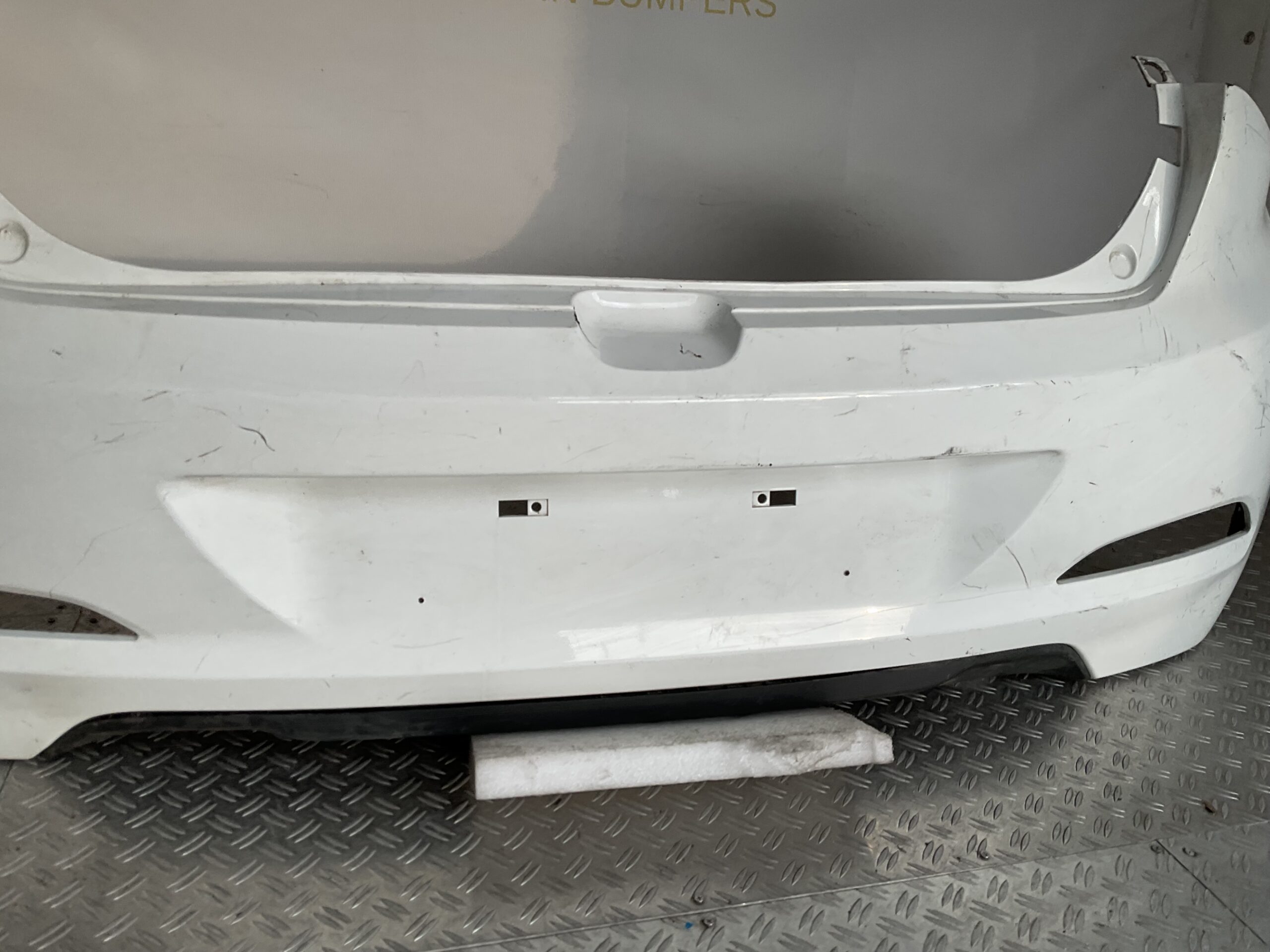 Bumper Hyundai i20 14-17 86611-c80000 Achterbumper F3-17832z