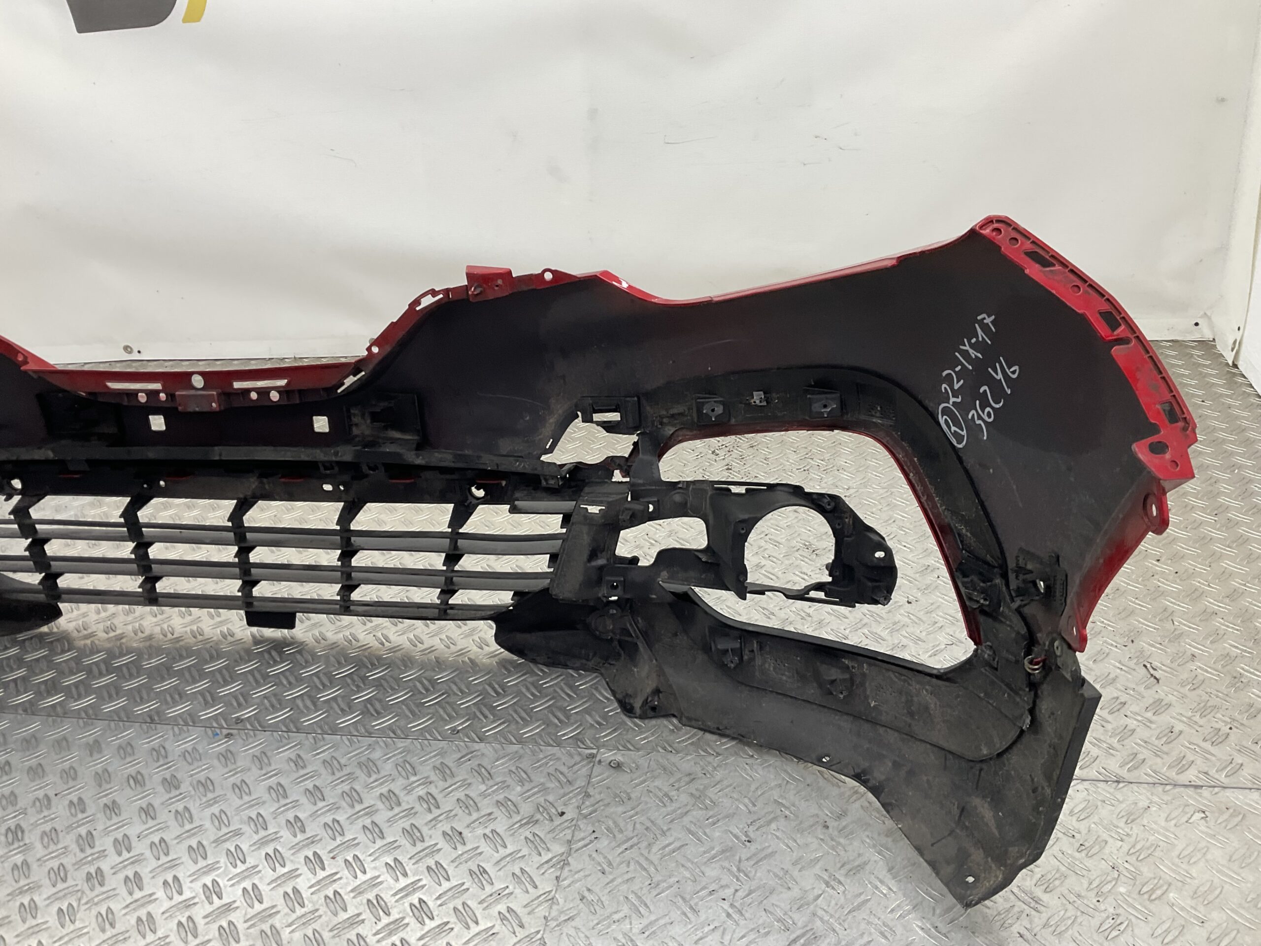Bumper Renault Captur Facelift 16-21 620227019R Voorbumper f5-17868z
