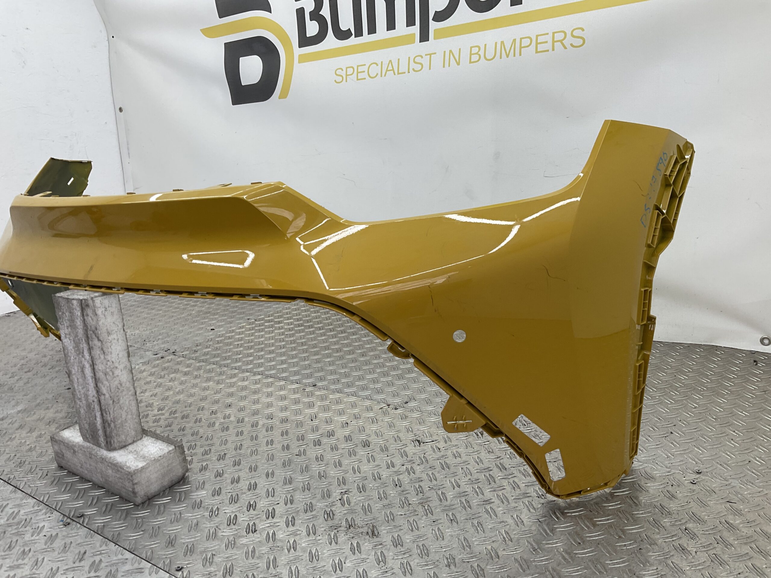 Bumper Toyota Aygo Facelift 52119-0H210 Voorbumper D5-17890z