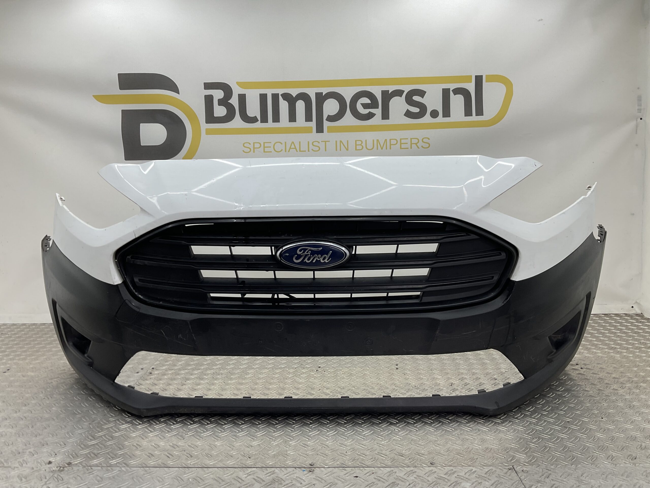 Bumper Ford Transit Connect 18- KT1B-17K819-a Voorbumper J5-16995z