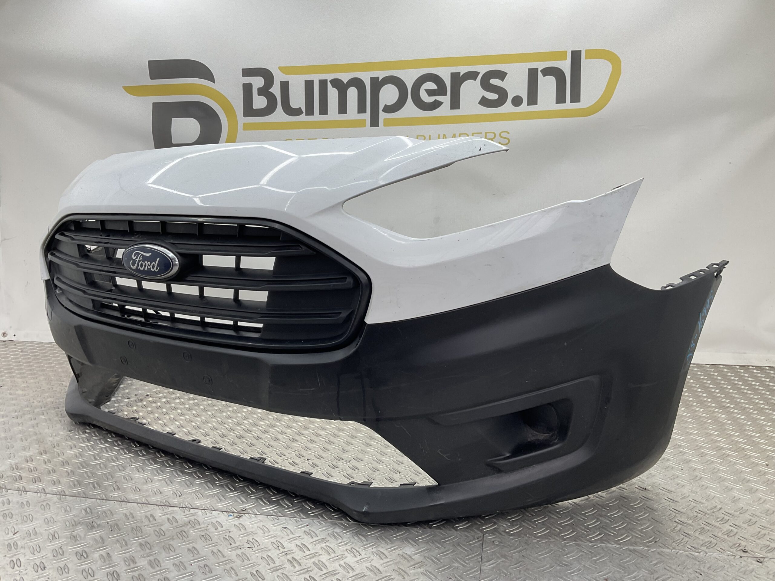Bumper Ford Transit Connect 18- KT1B-17K819-a Voorbumper J5-16995z