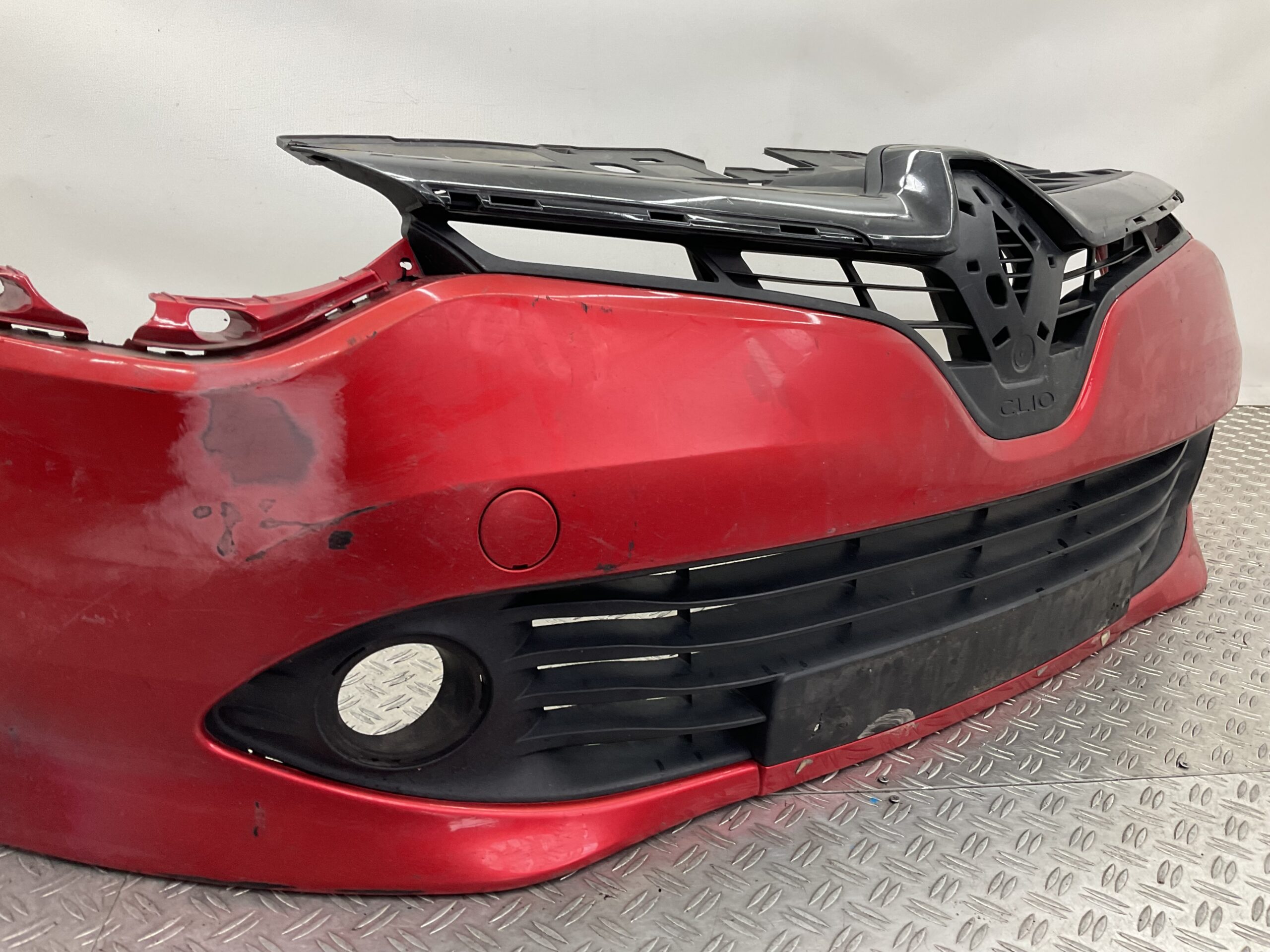 Bumper Renault Clio 4 2012-2015 620221112R Voorbumper F4-17878z