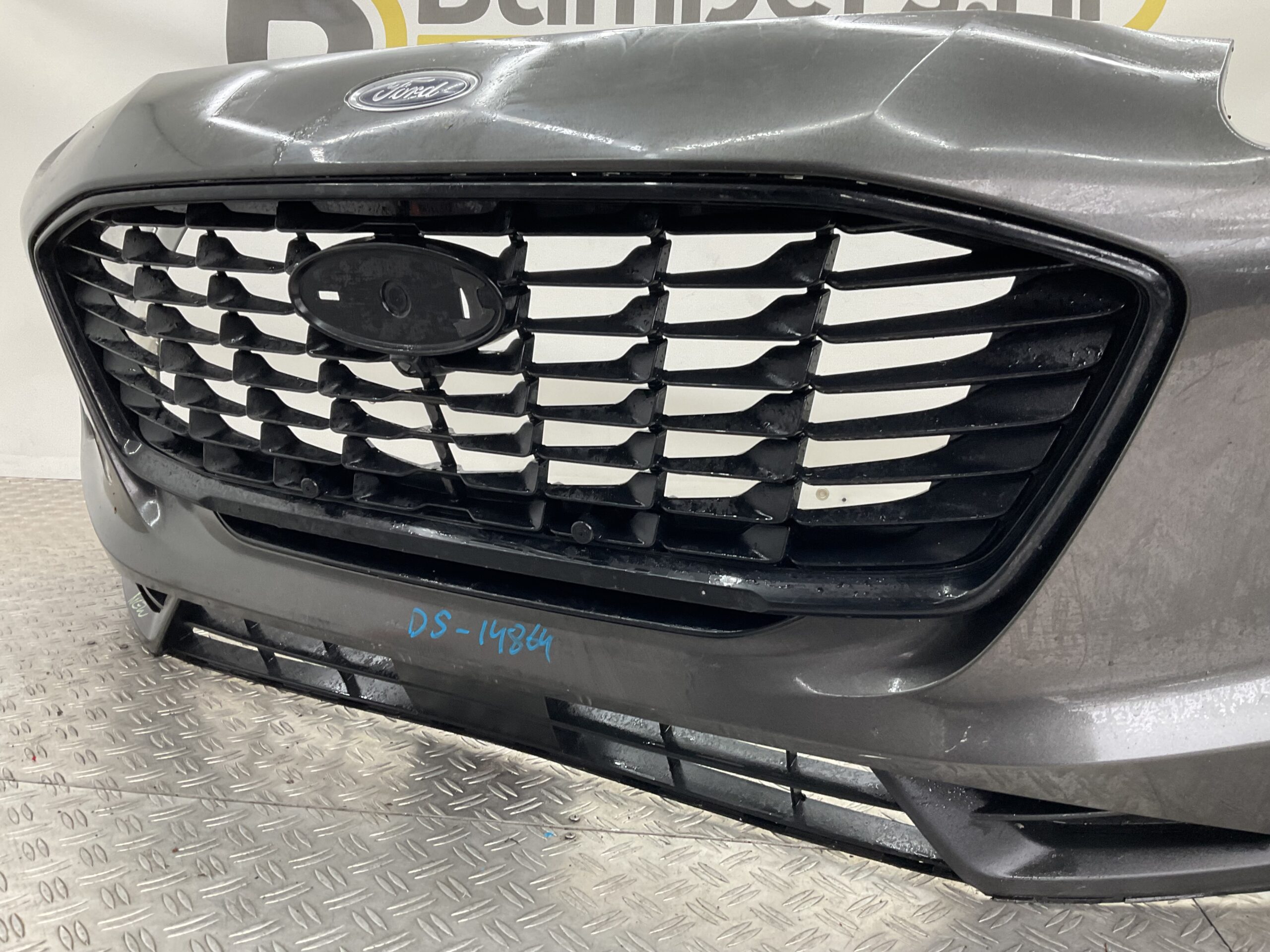 Bumper Ford Puma MK2 Titanium 19-24 L1TB-17757-A Voorbumper D5-14864z