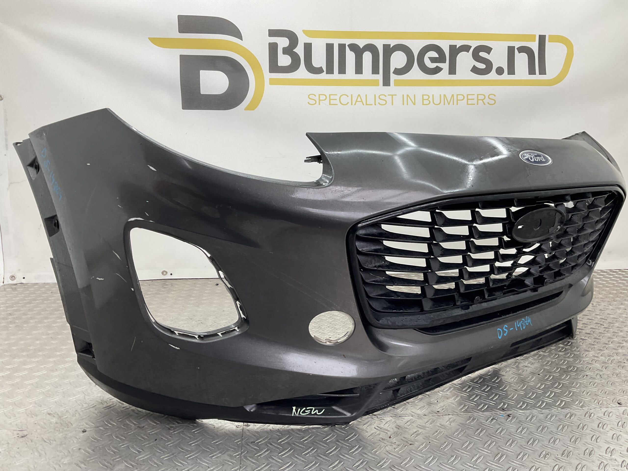 Bumper Ford Puma MK2 Titanium 19-24 L1TB-17757-A Voorbumper D5-14864z