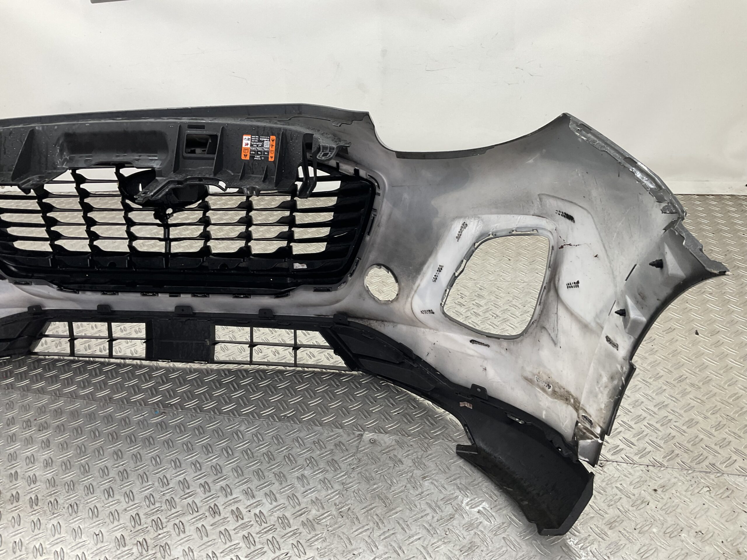 Bumper Ford Puma MK2 Titanium 19-24 L1TB-17757-A Voorbumper D5-14864z