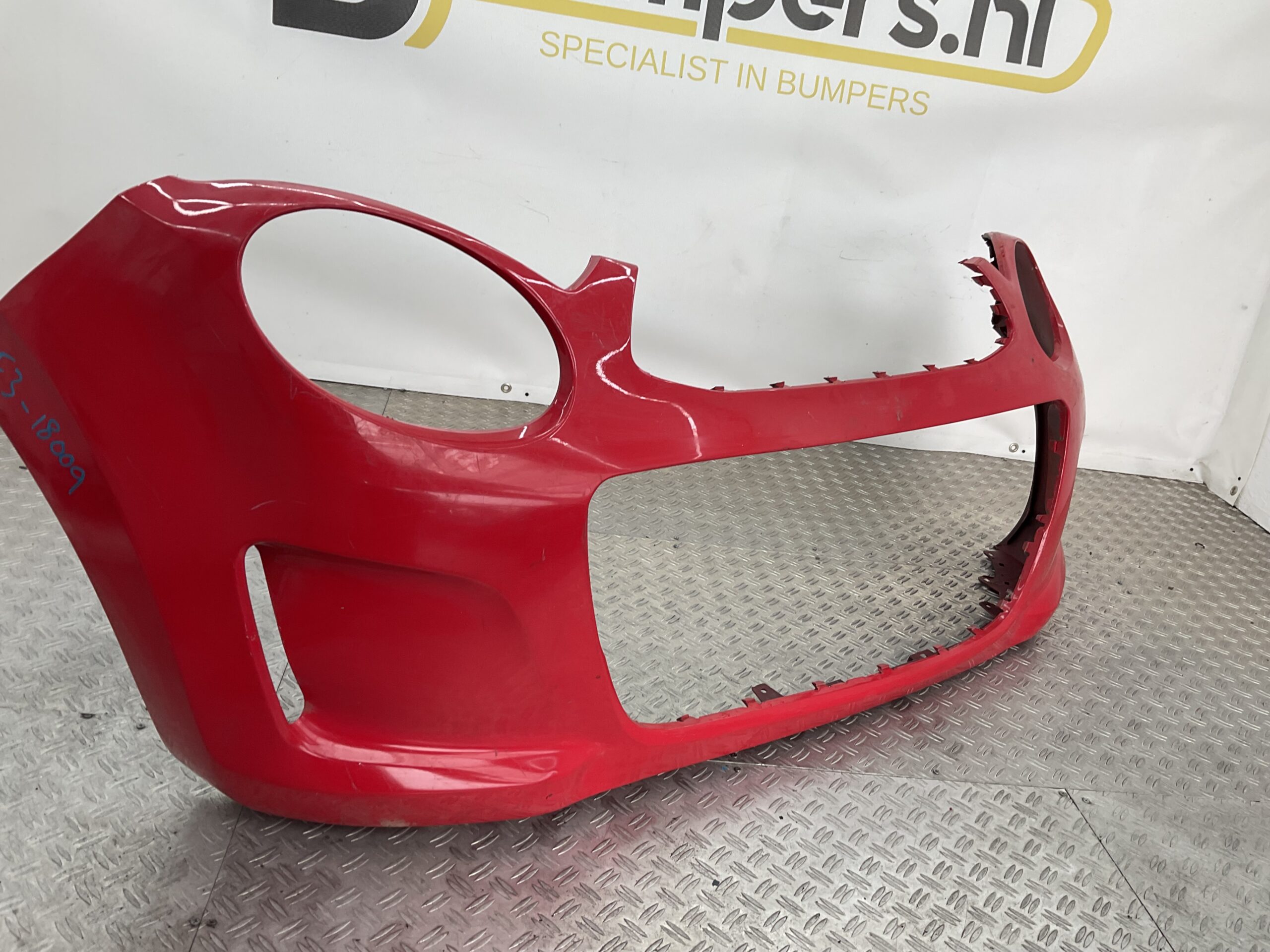 Bumper Citroen C1 2014-2023 Voorbumper F3-18009z