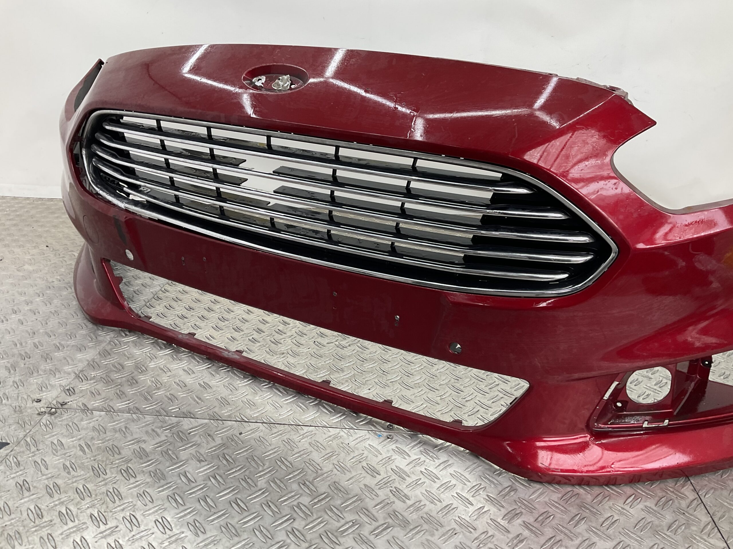 Bumper Ford Galaxy MK2 15- EM2B-17F003-A Voorbumper D1-18031z