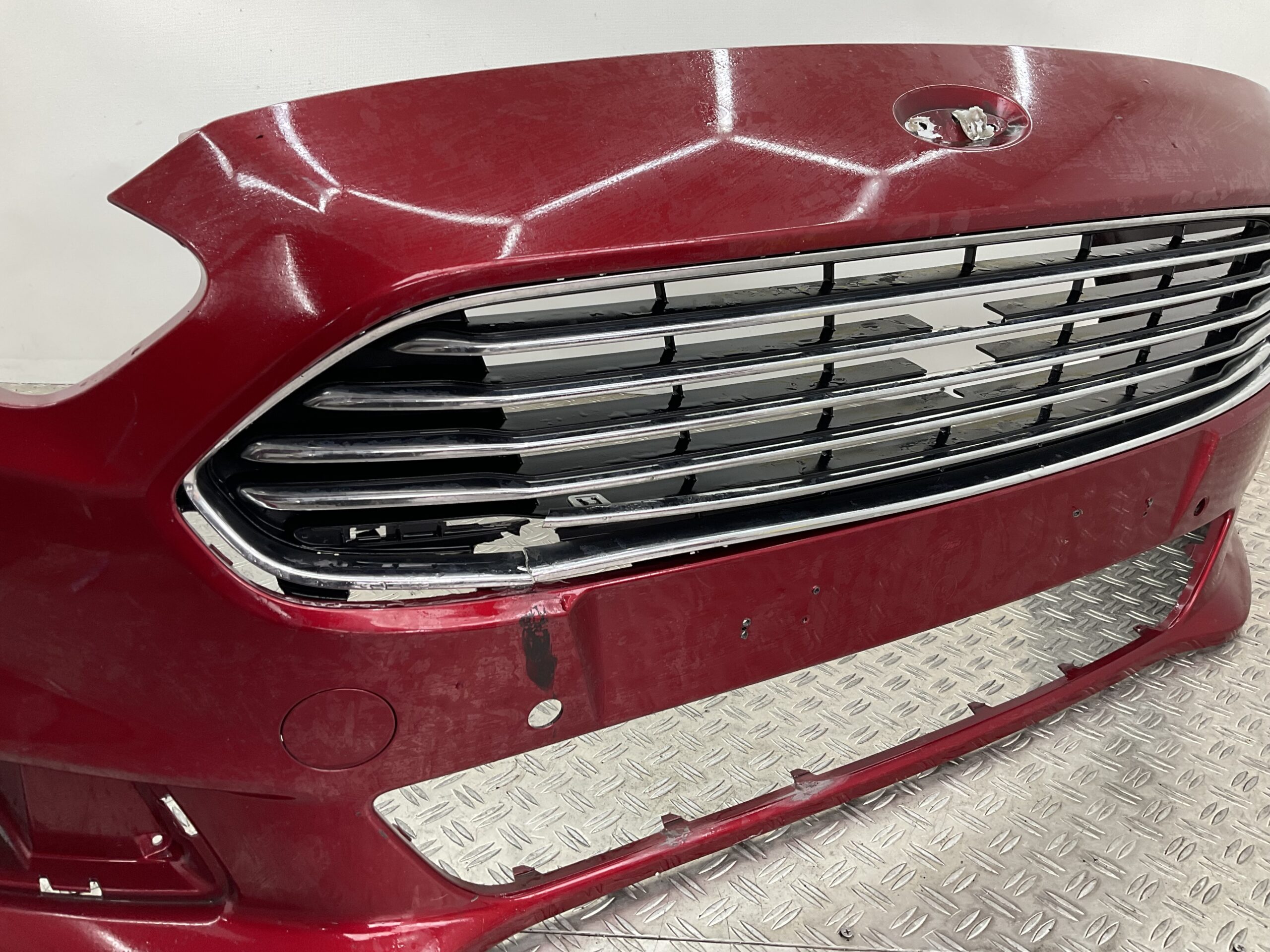 Bumper Ford Galaxy MK2 15- EM2B-17F003-A Voorbumper D1-18031z