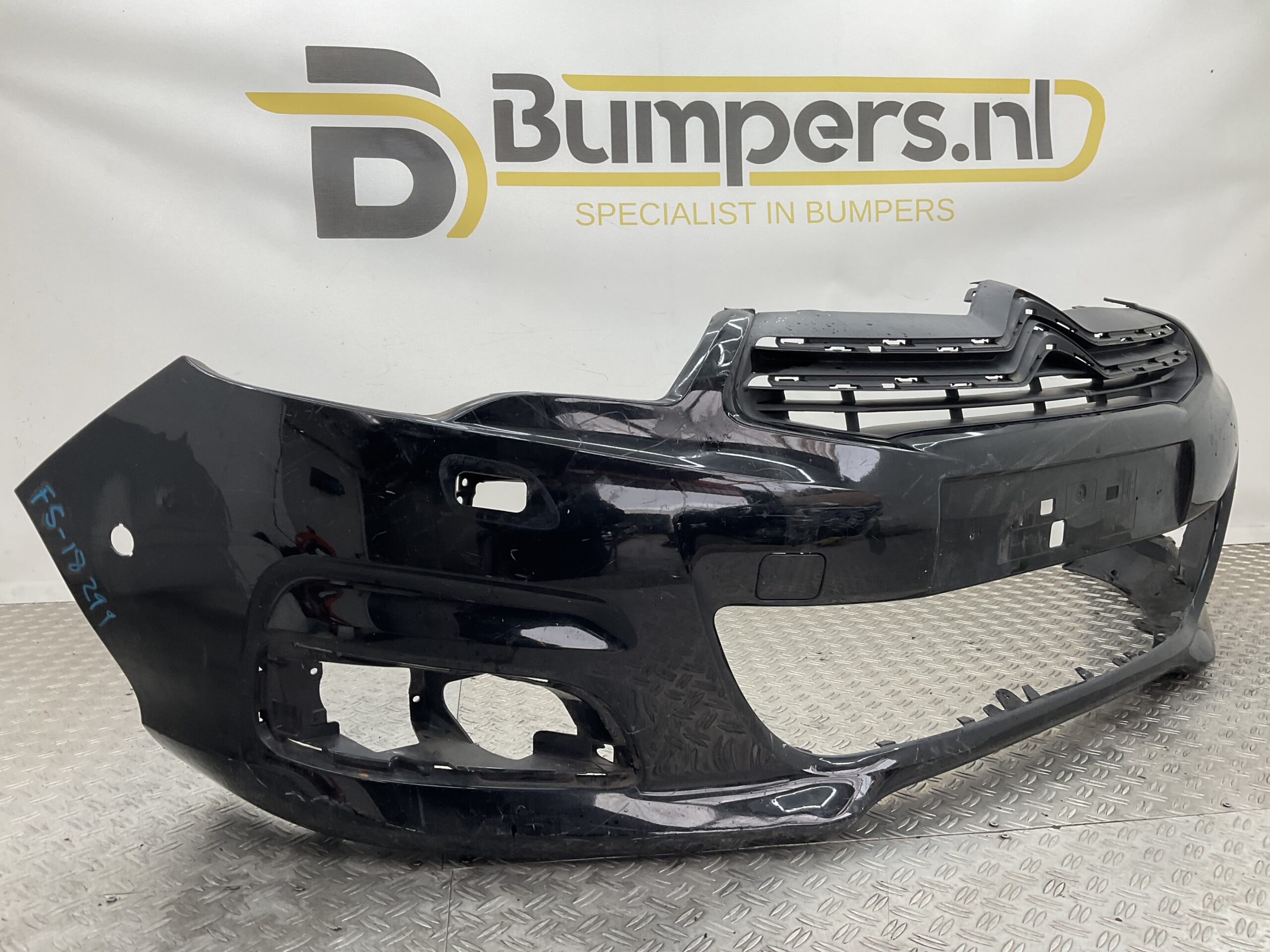 Bumper Citroen C4 II 2 10-17 kls pdc 9676285080A Voorbumper F4-18299z