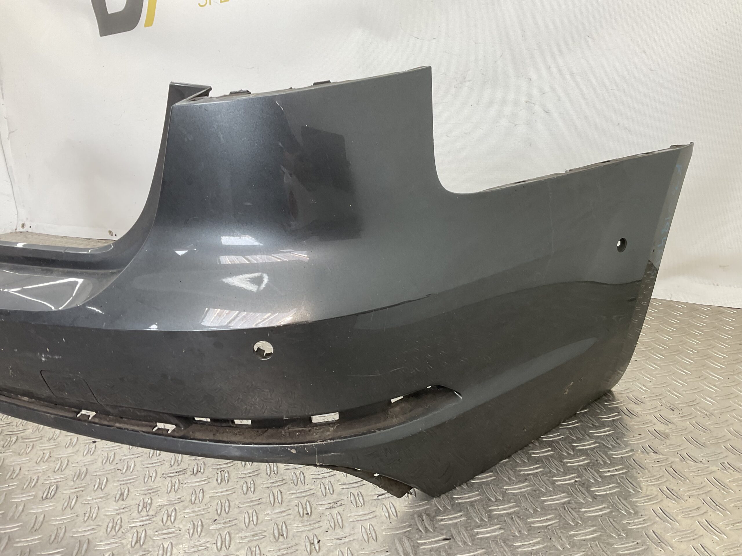 Bumper Audi A4 8W B9 AVANT pdc 16-19 8W9807511M Achterbumper F3-18466