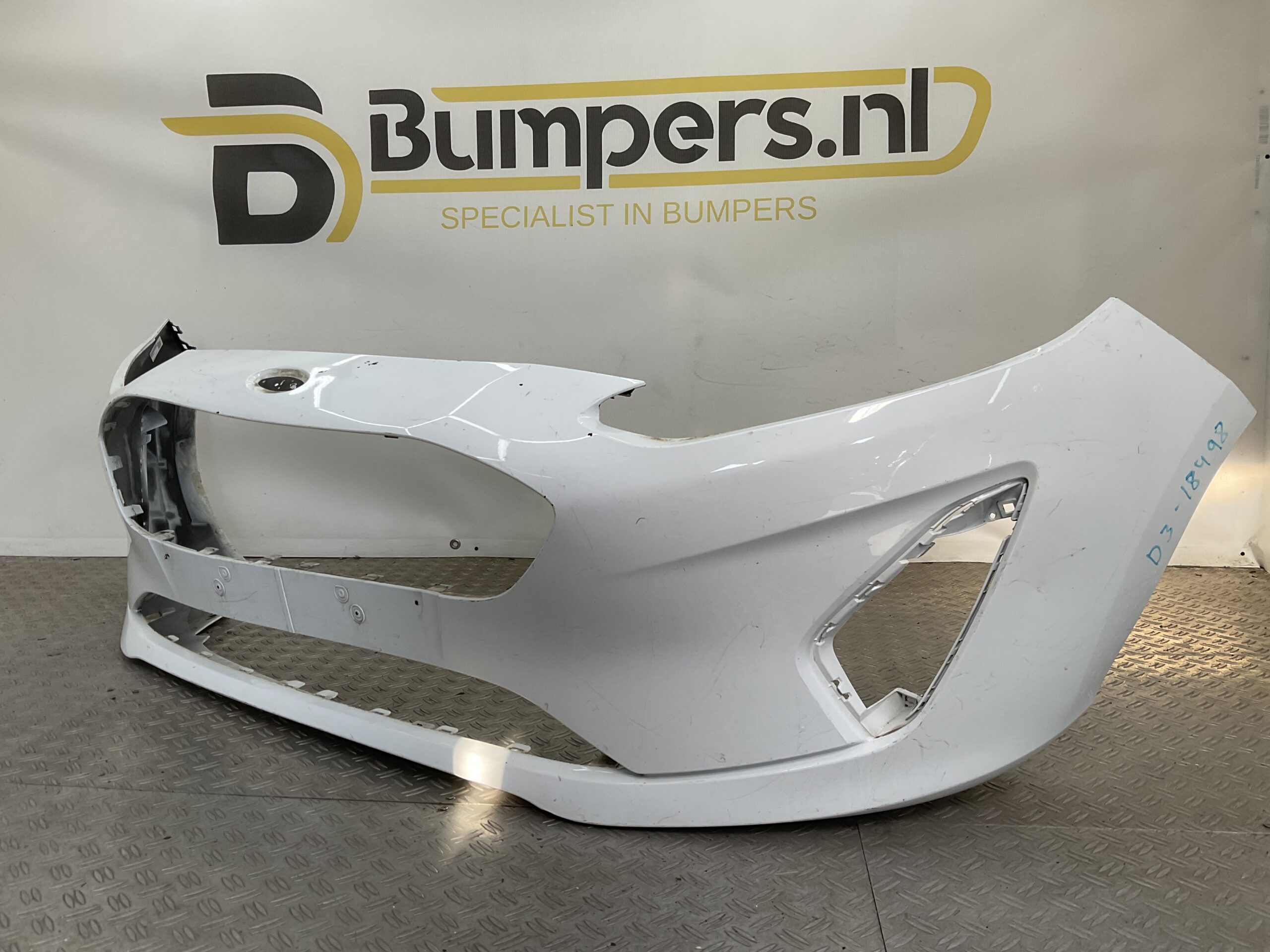 Bumper Ford Fiesta MK8 17-21 H1BB-17757-A Voorbumper D3-18498