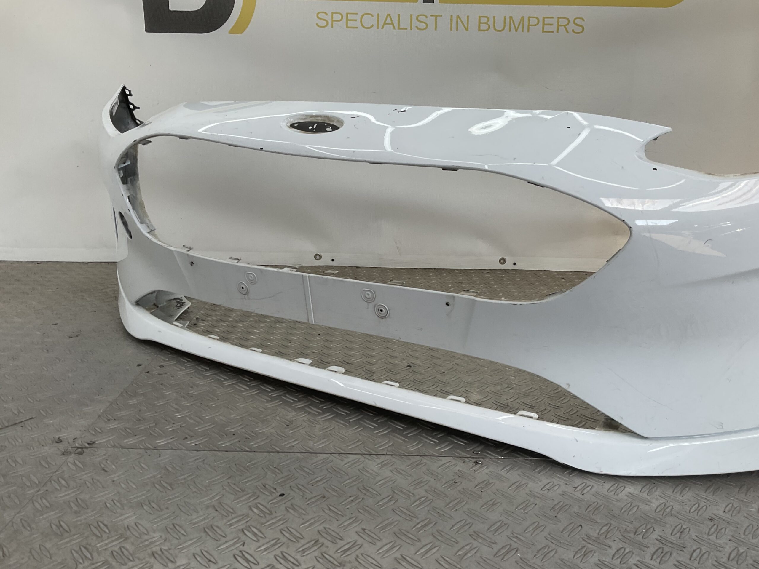 Bumper Ford Fiesta MK8 17-21 H1BB-17757-A Voorbumper D3-18498