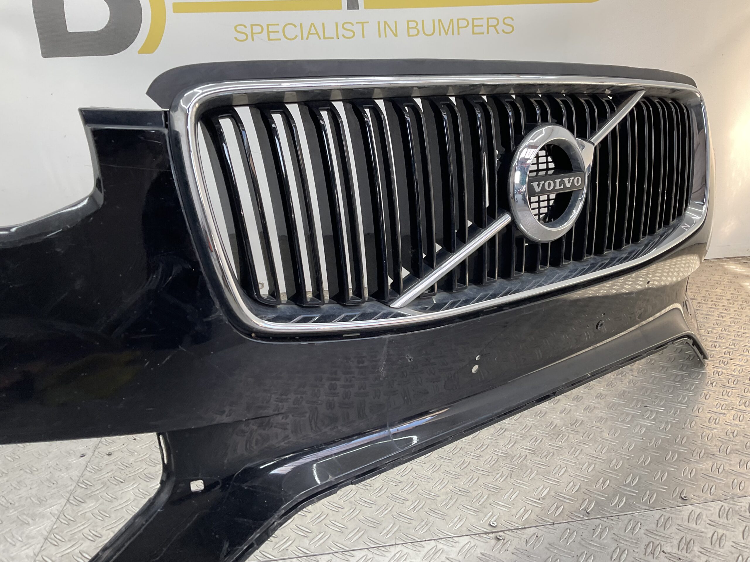 Bumper Volvo XC90 XC-90 16-19 31353362 Voorbumper F5-16442