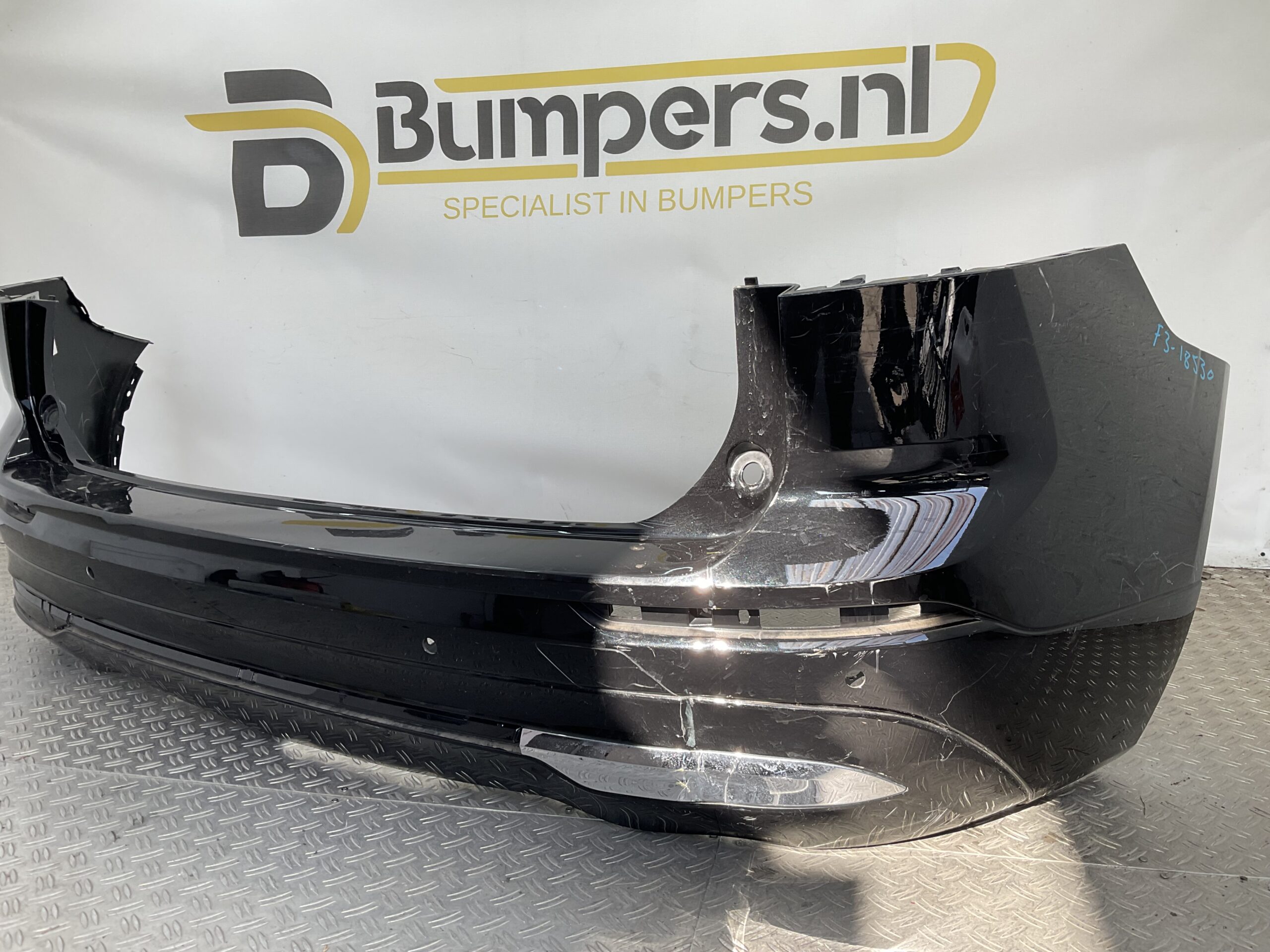 Bumper Volvo XC60 XC-60 17-20 pdc 31689246 Achterbumper F3-18530