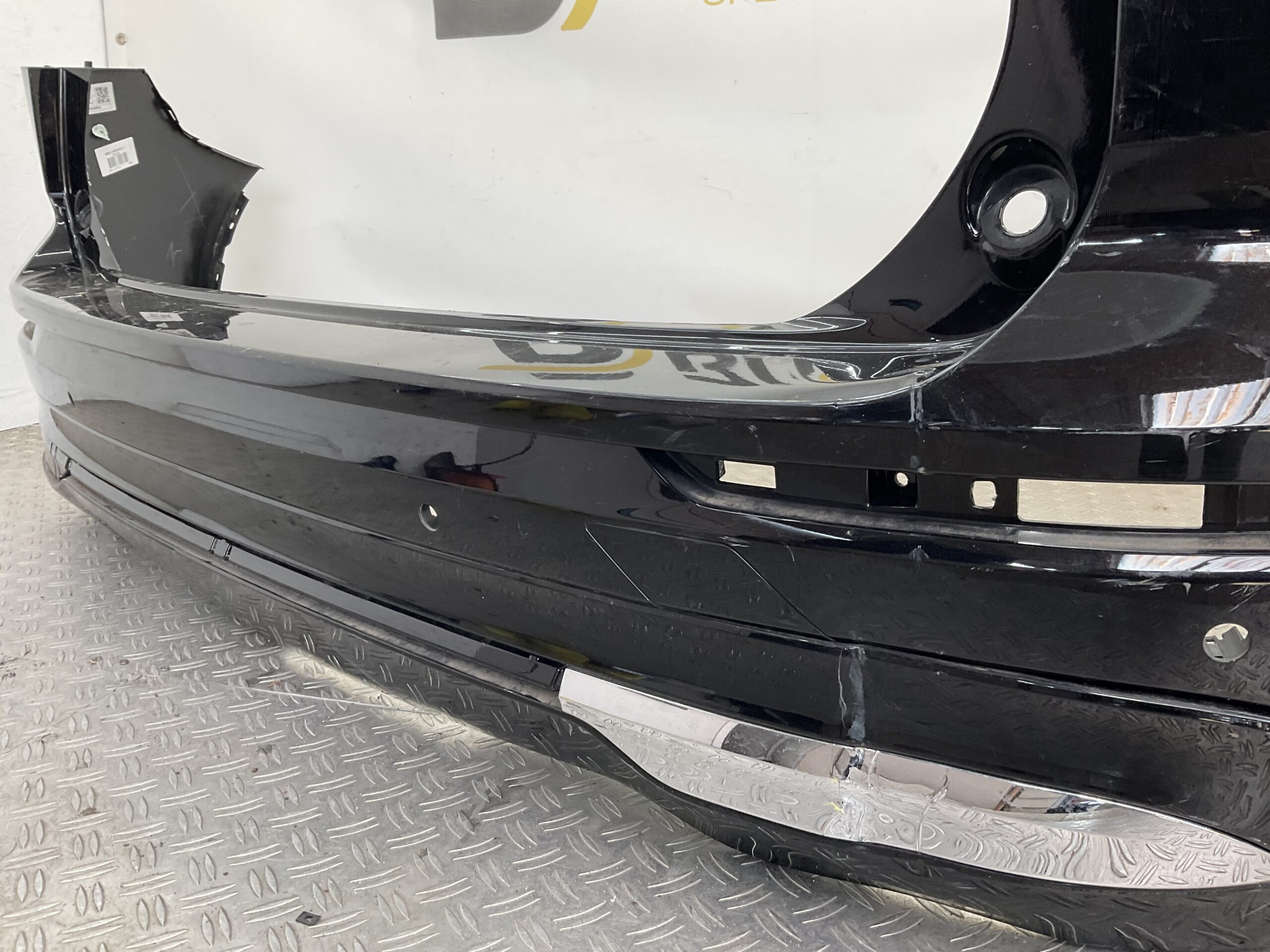 Bumper Volvo XC60 XC-60 17-20 pdc 31689246 Achterbumper F3-18530